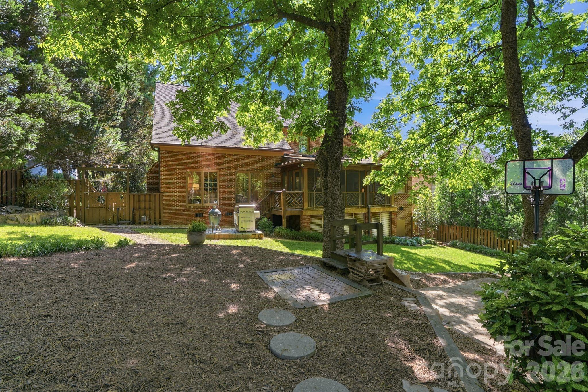 5309 Shasta Hill Court