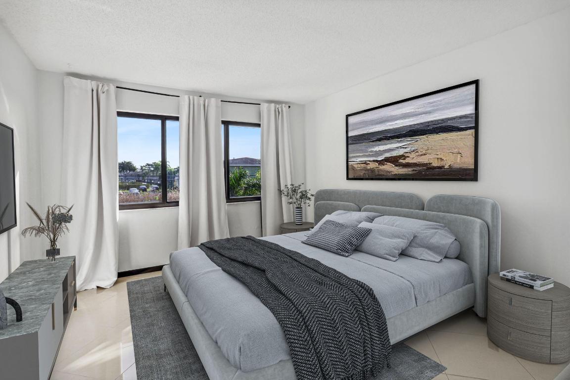 1150 Homewood Boulevard E202