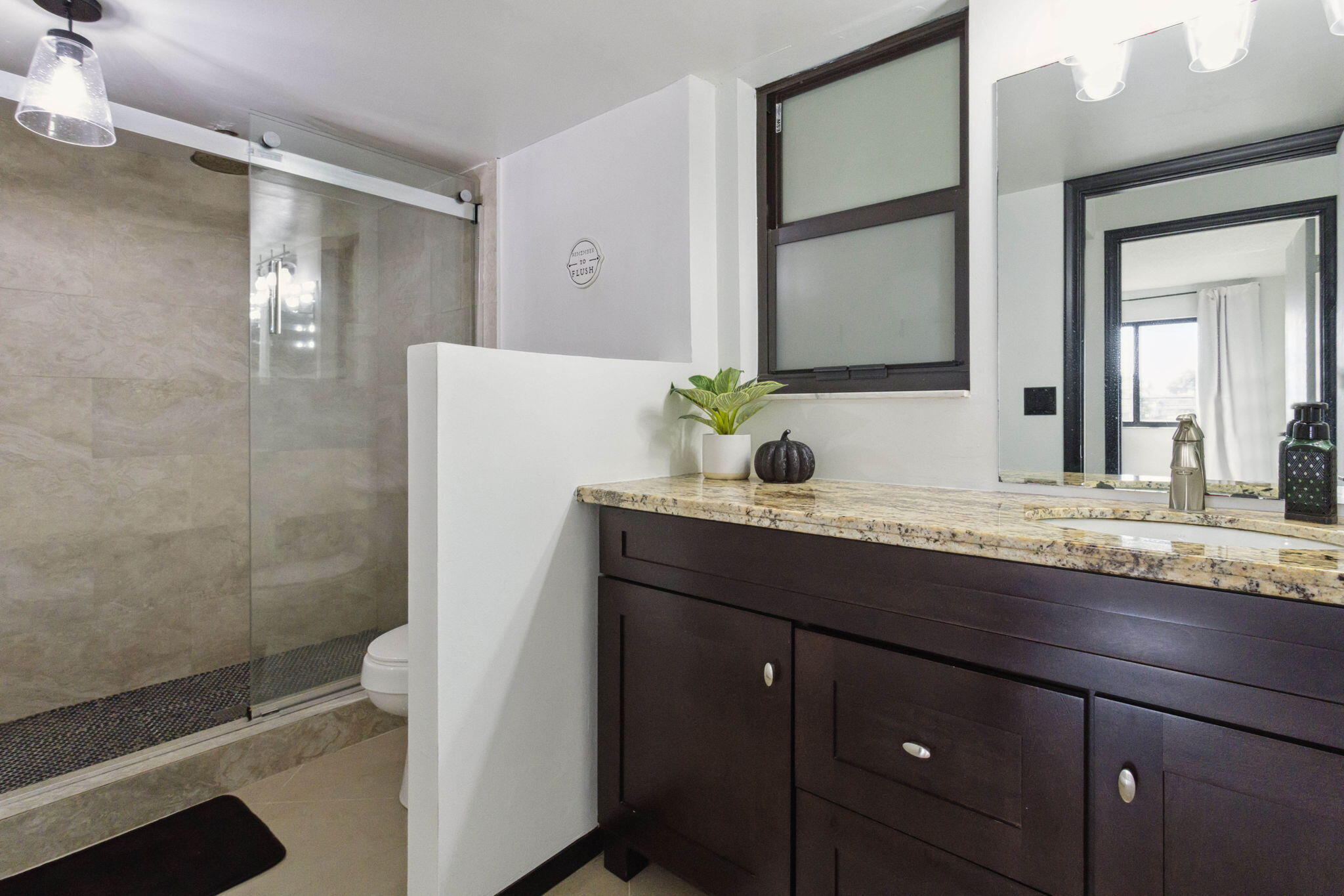 1150 Homewood Boulevard E202