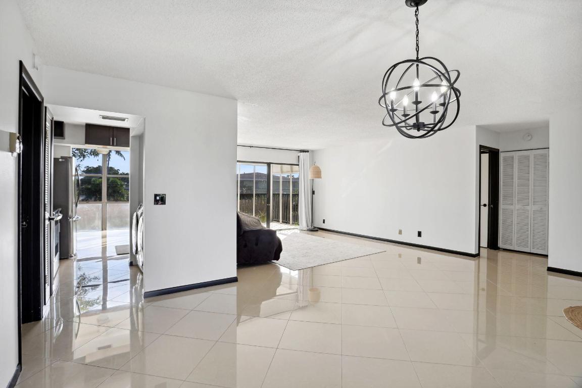 1150 Homewood Boulevard E202