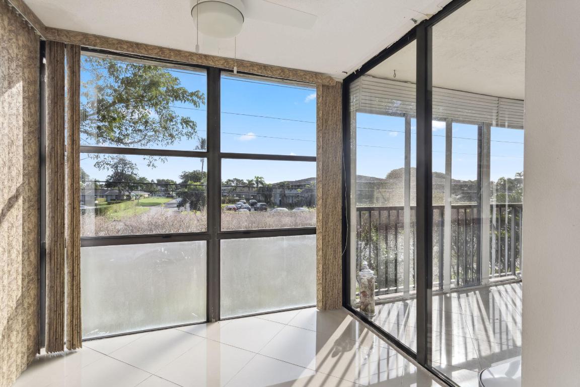 1150 Homewood Boulevard E202