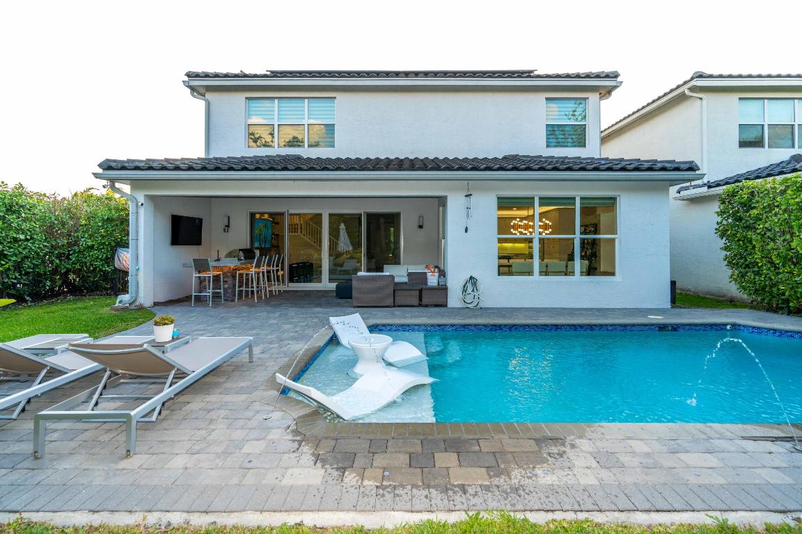 15280 Waterleaf Lane