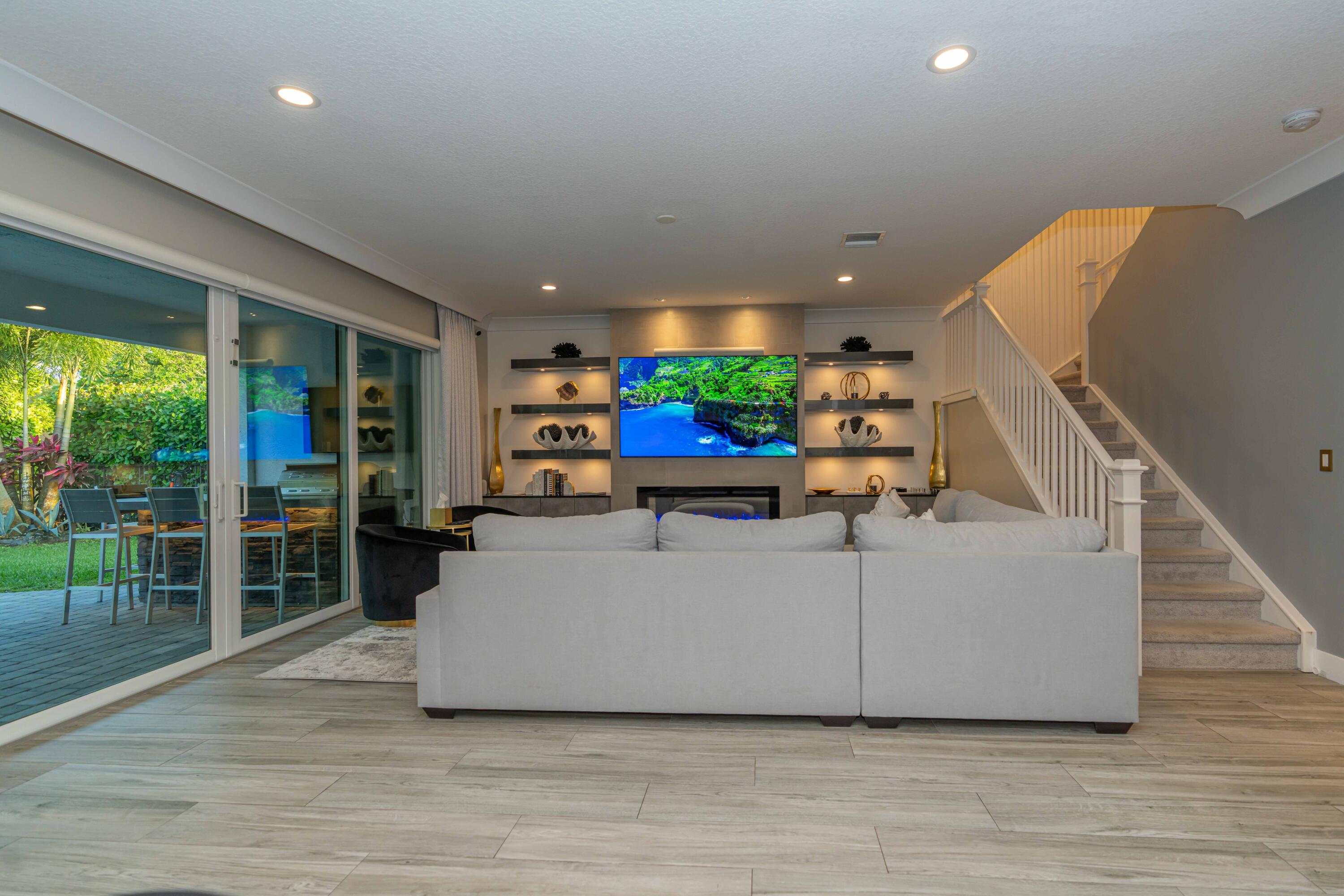 15280 Waterleaf Lane