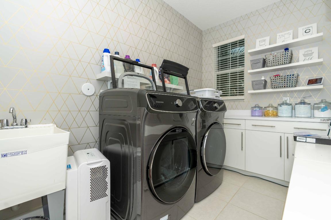 15280 Waterleaf Lane