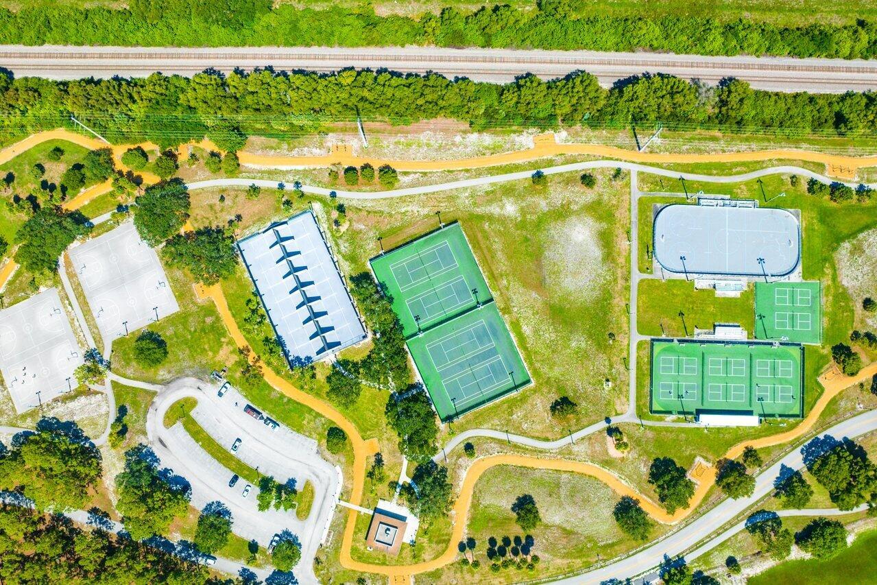 2580 SW 14th Court 27