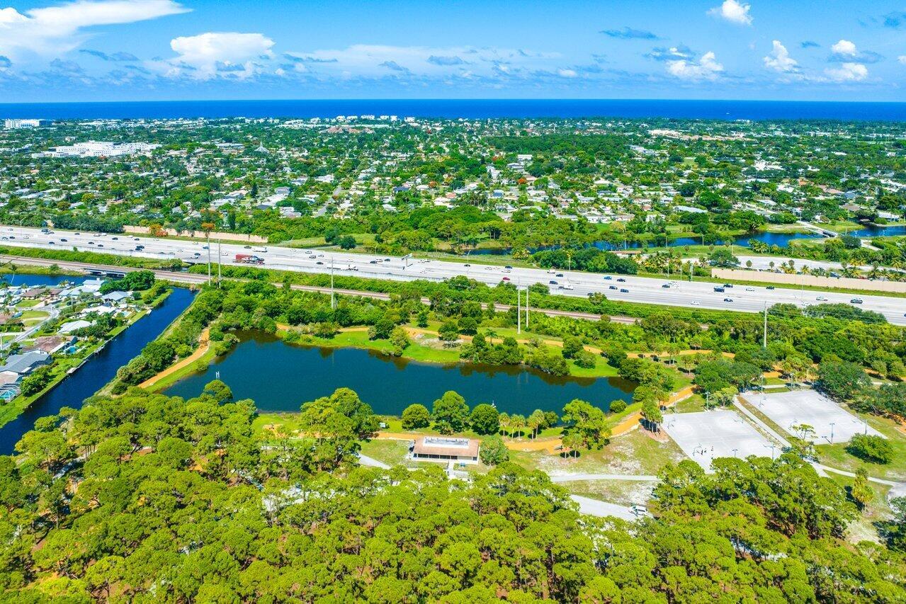 2580 SW 14th Court 27