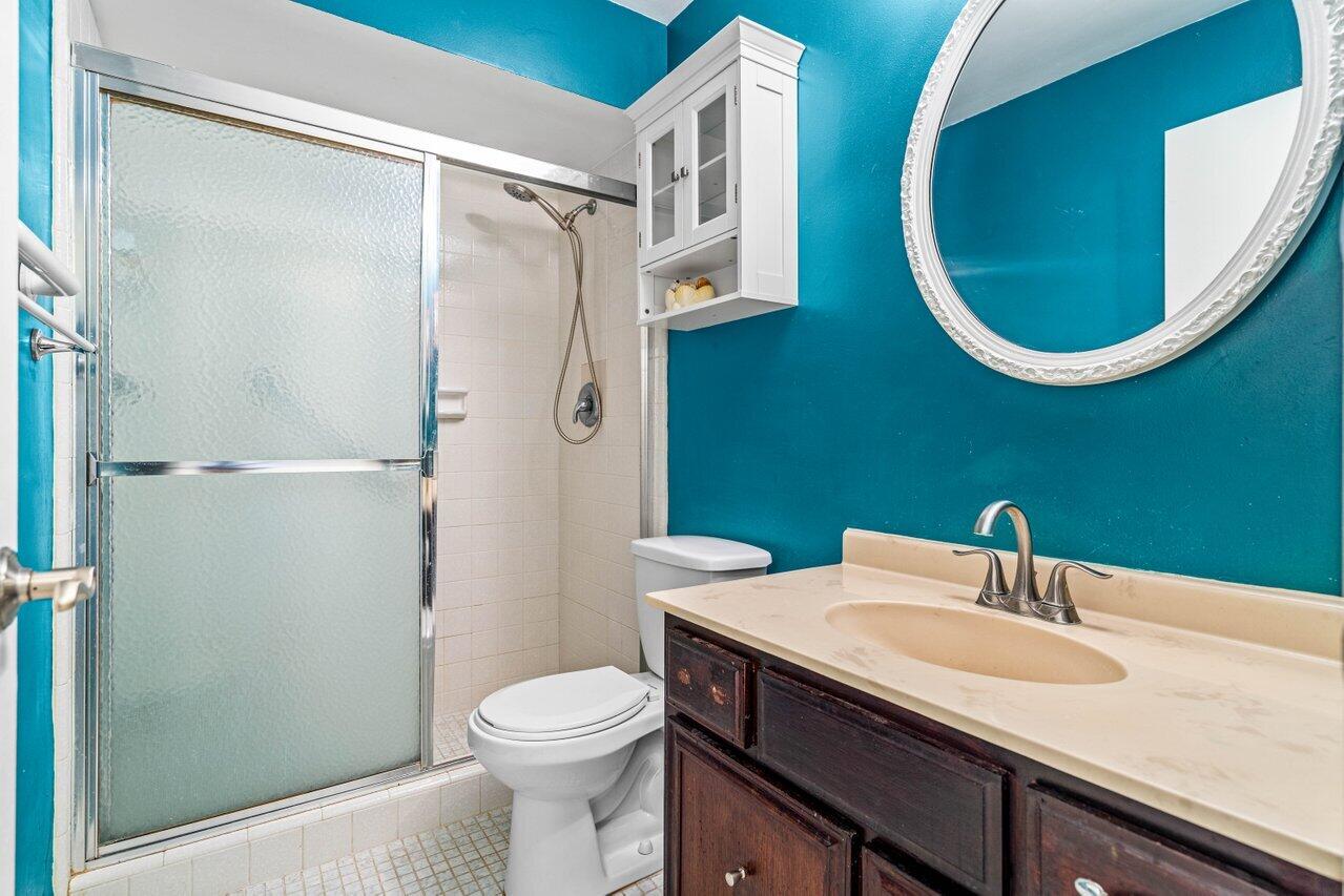 2580 SW 14th Court 27