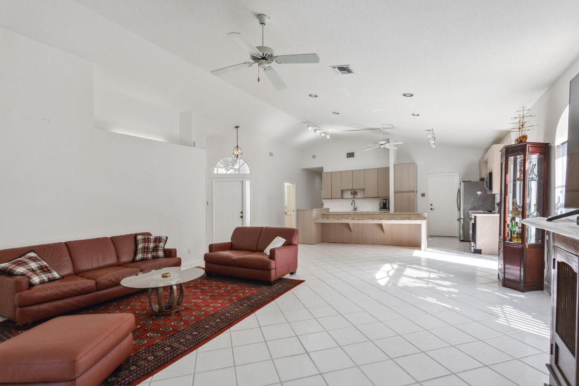 17281 Antigua Point Way