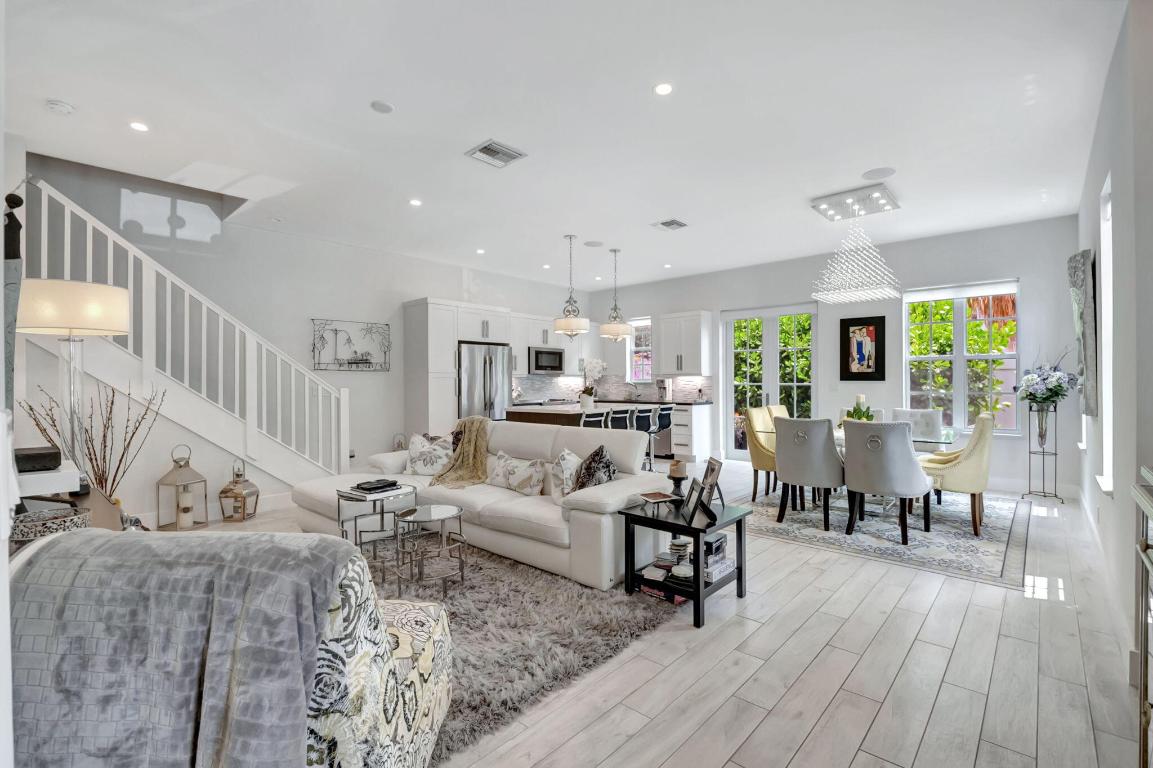 914 St George Boulevard