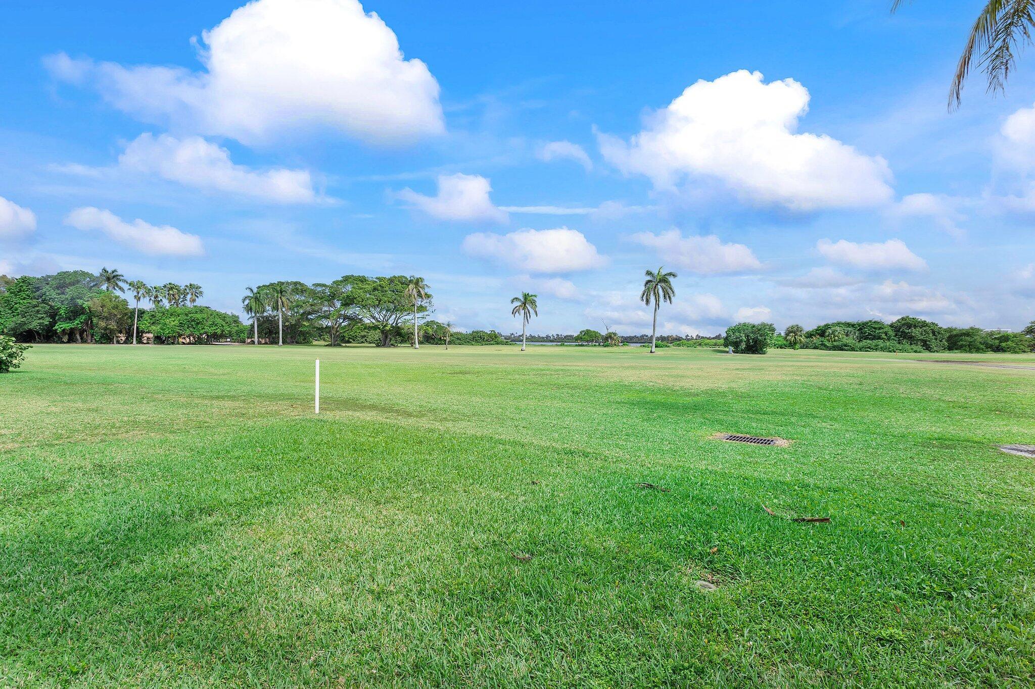 1102 N Golfview Road