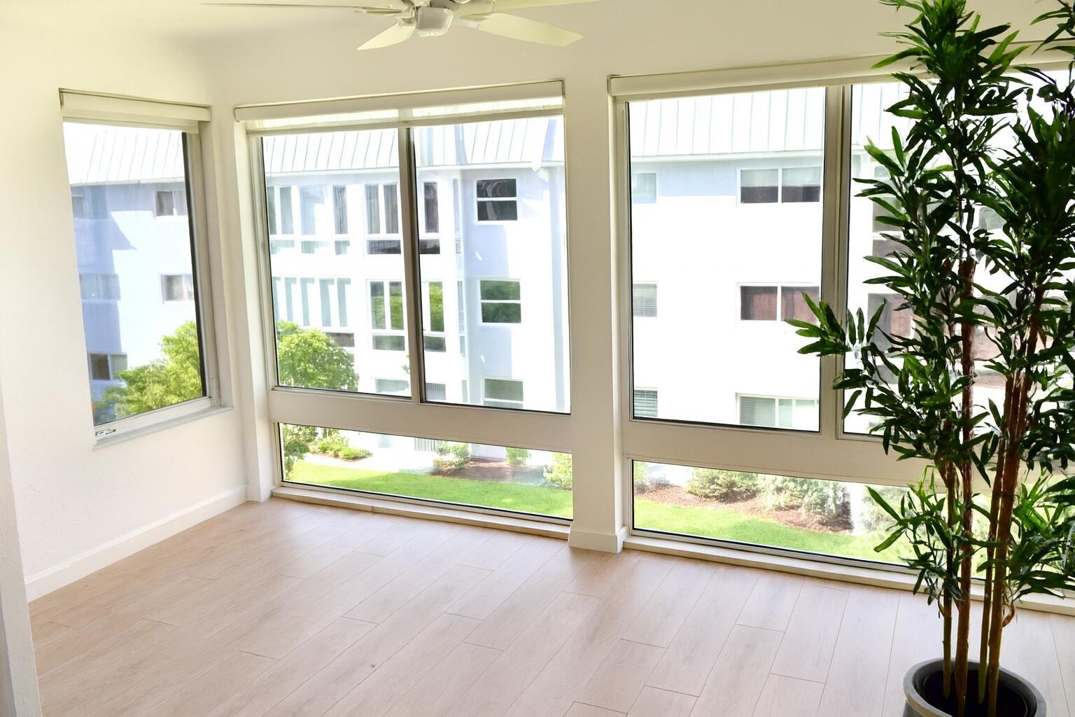 17 Colonial Club Drive 305