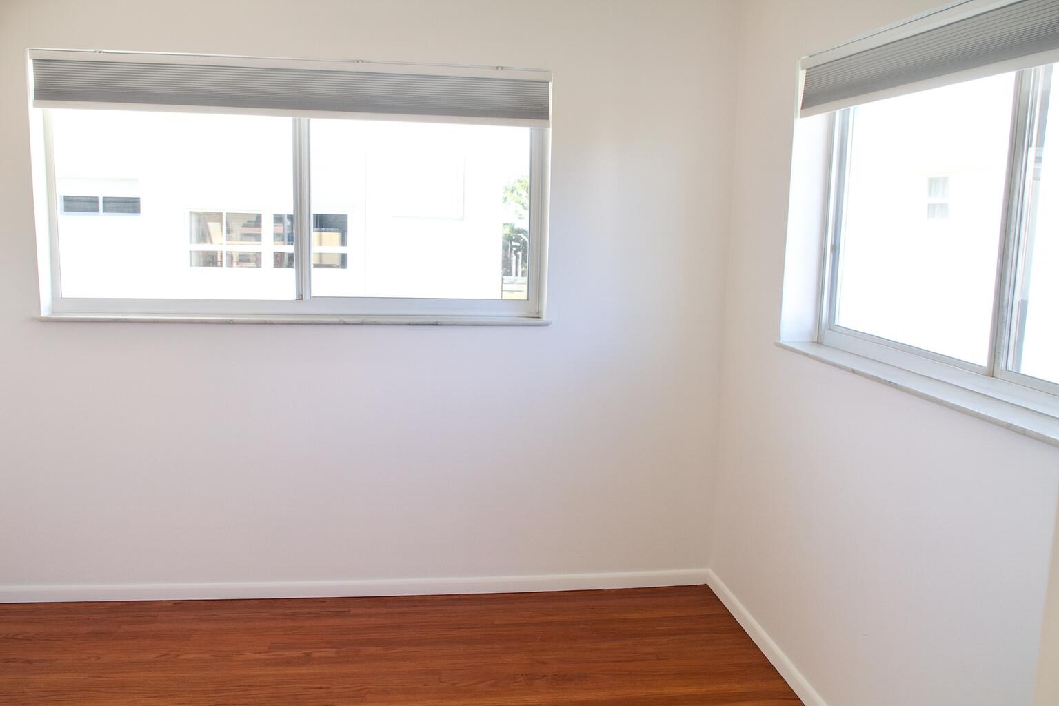 17 Colonial Club Drive 305