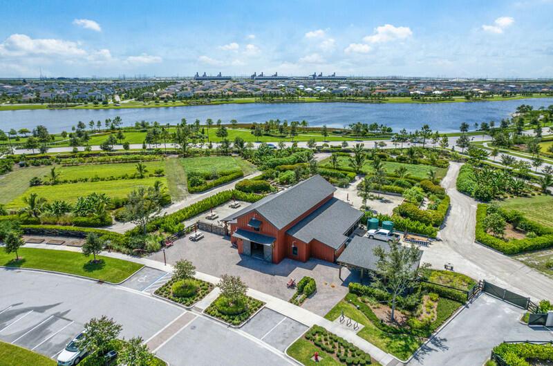 19552 Broad Shore Walk