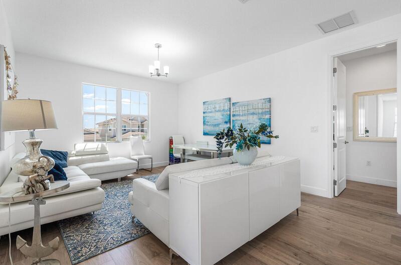 19552 Broad Shore Walk