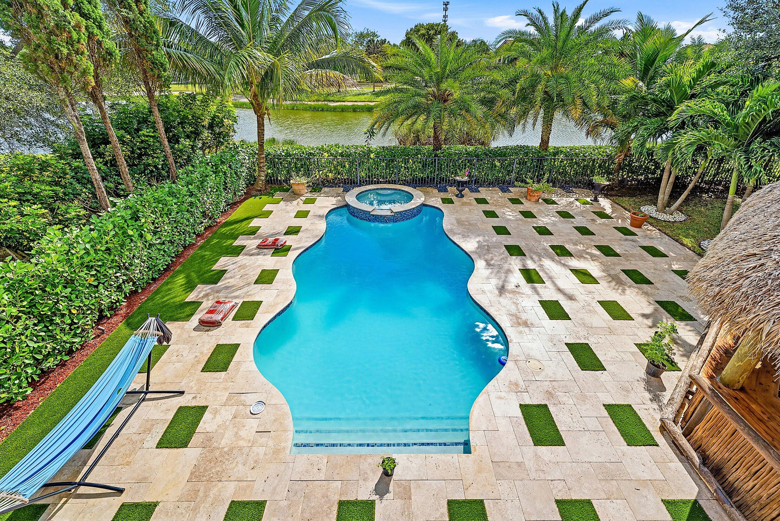 9232 Pineville Drive