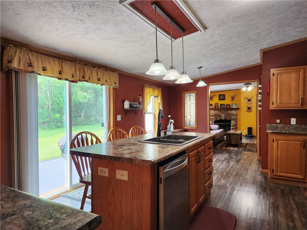 1902 Shady Lane