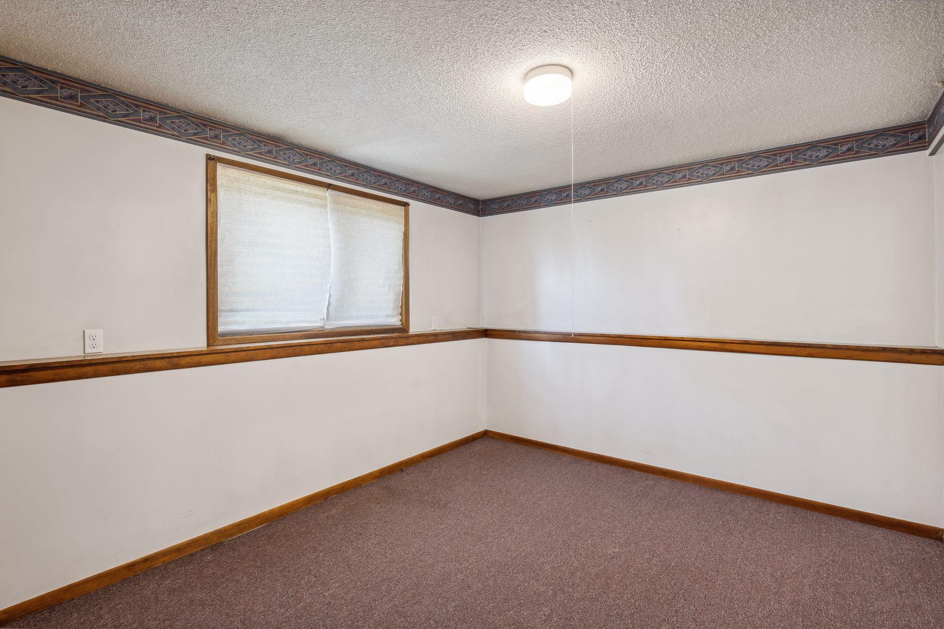 355 2nd Street