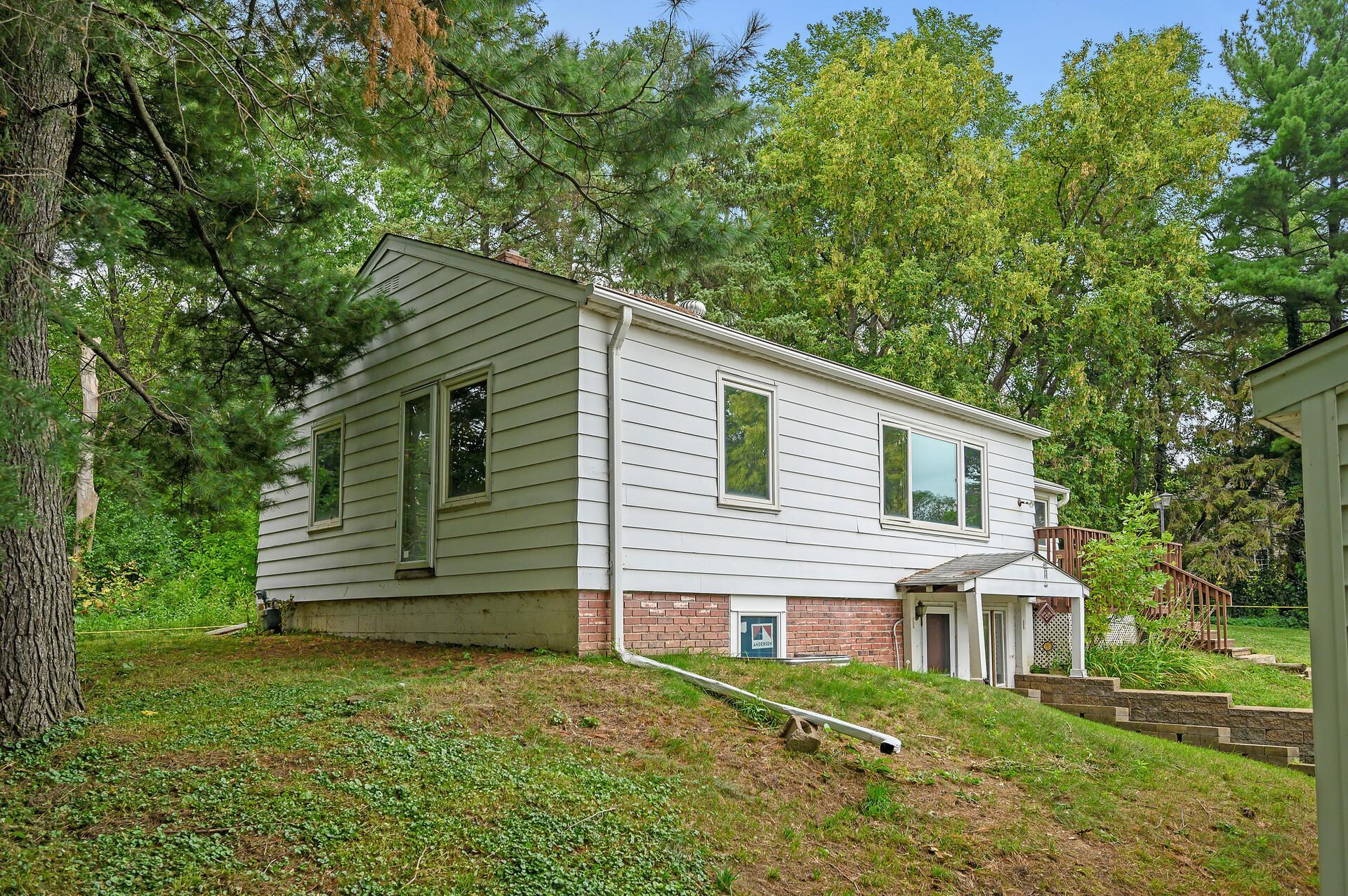 5373 Babcock Trail