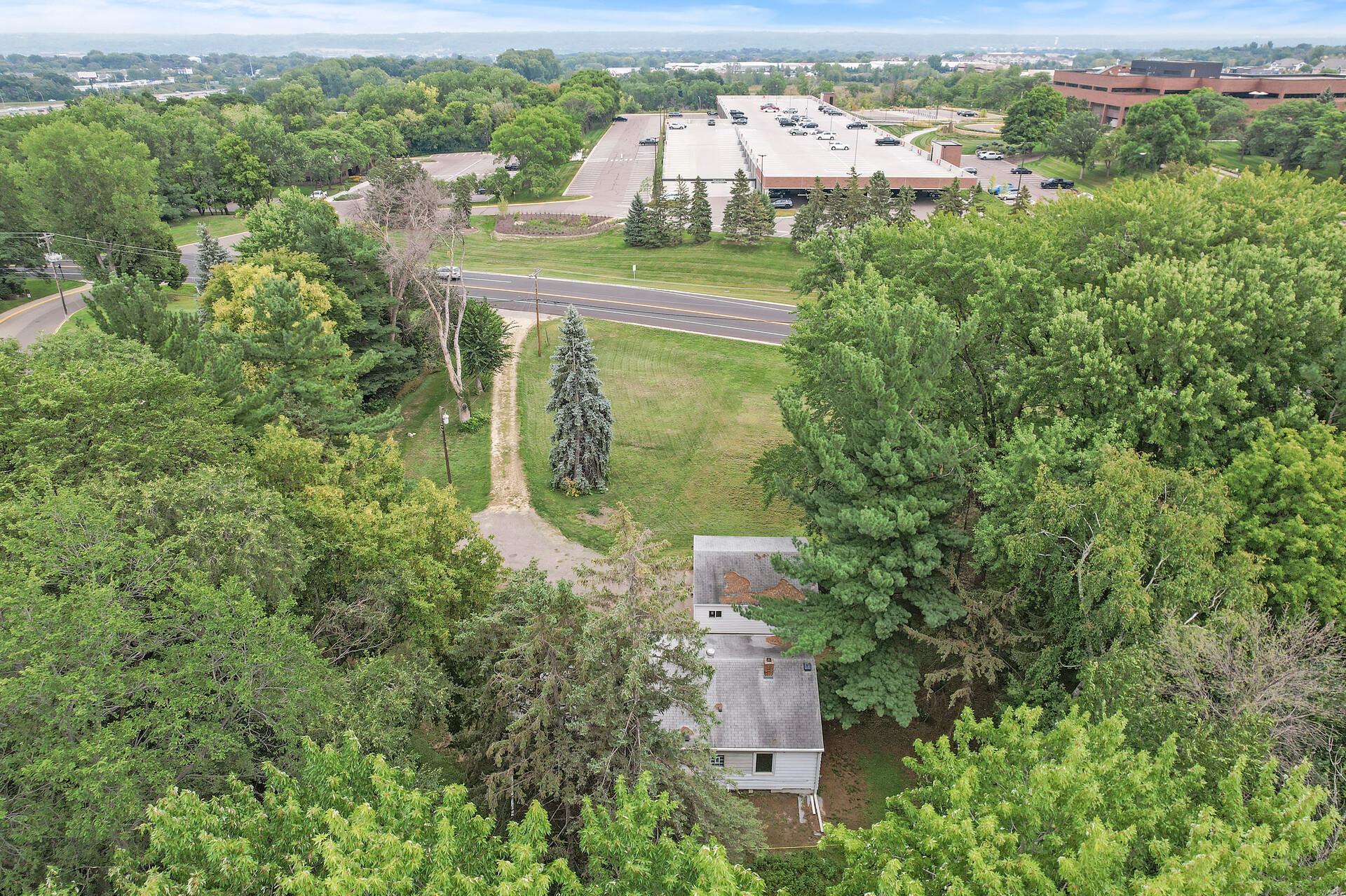 5373 Babcock Trail