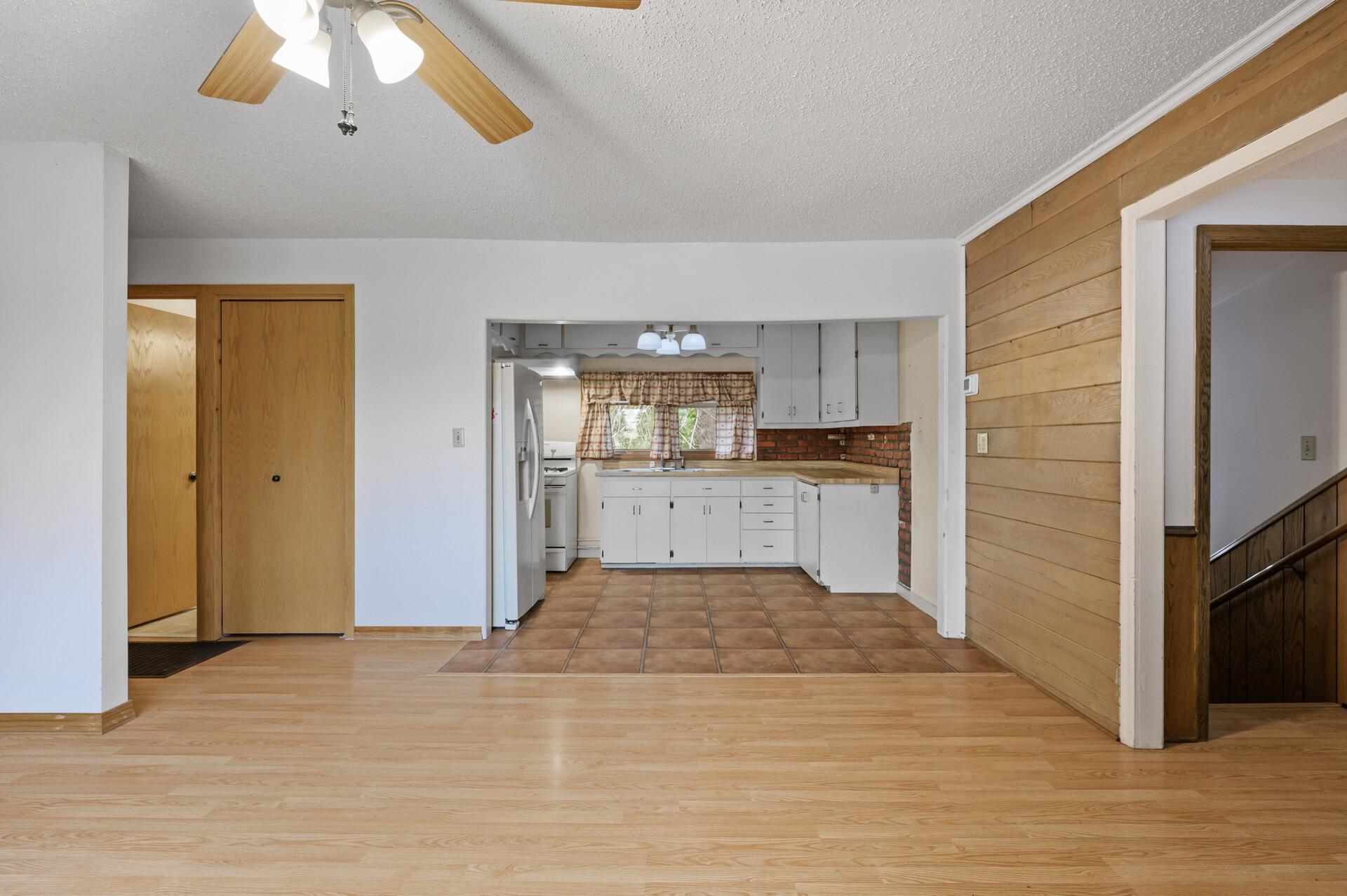 5373 Babcock Trail