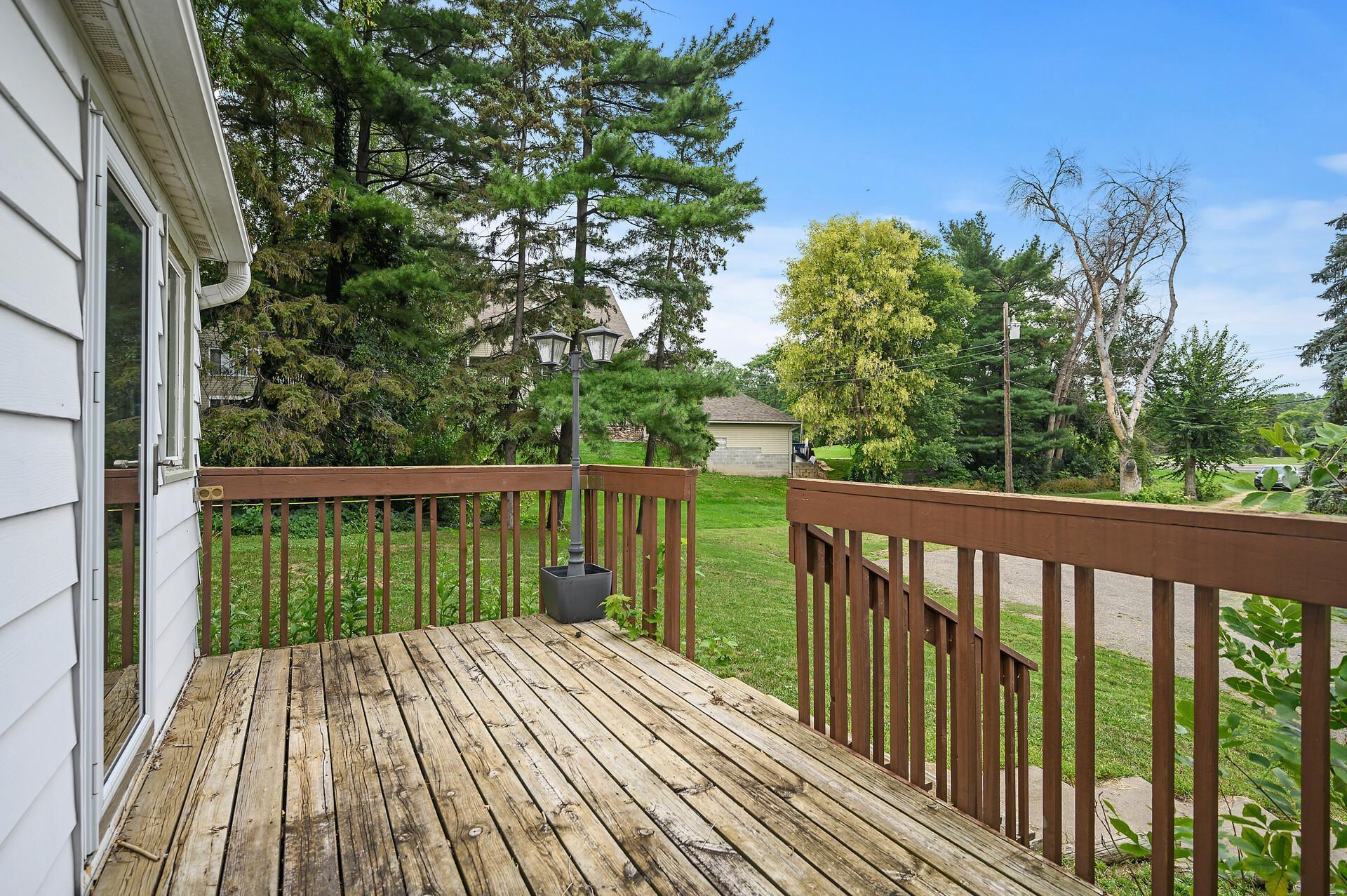 5373 Babcock Trail