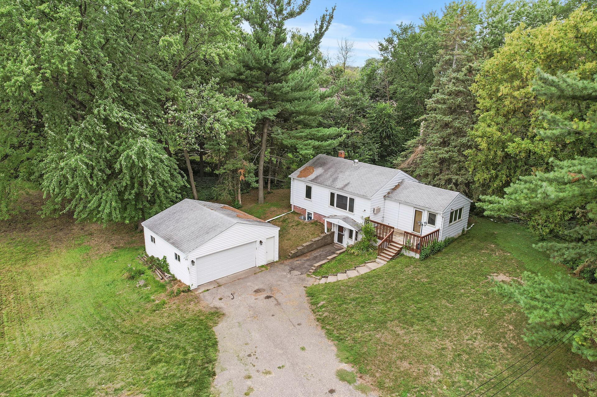 5373 Babcock Trail