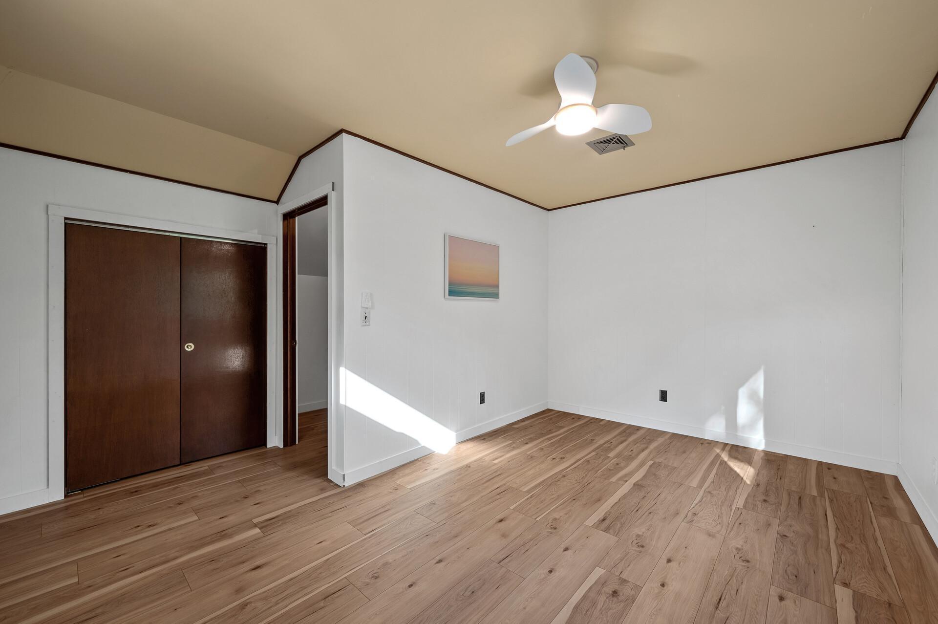 526 E 2nd Street