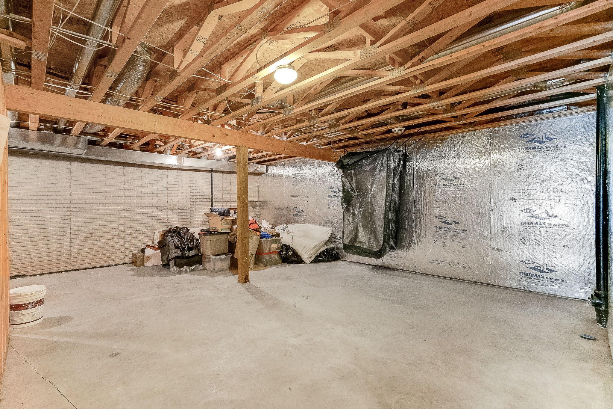 3098 Chisholm Court N