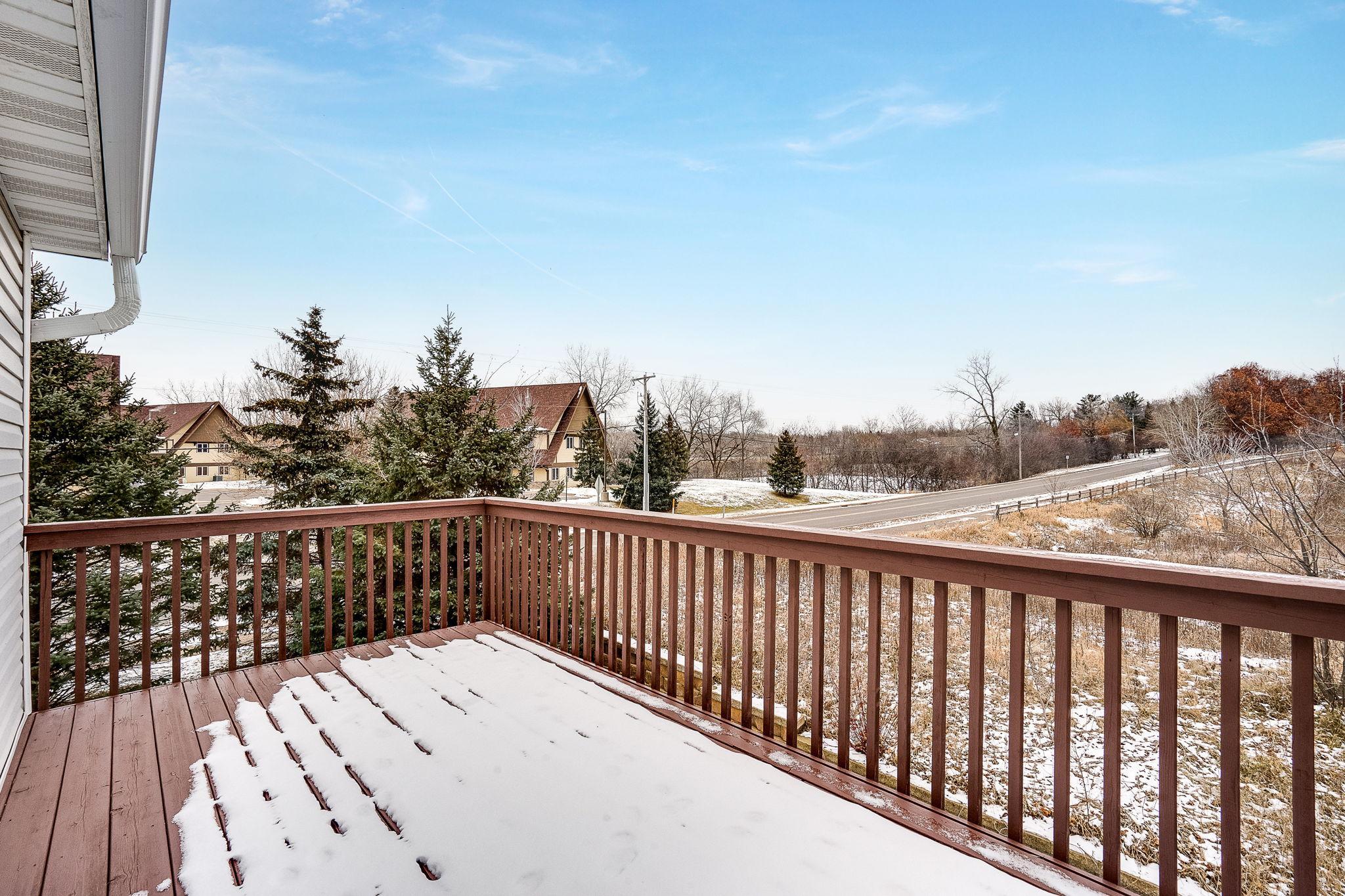 3098 Chisholm Court N