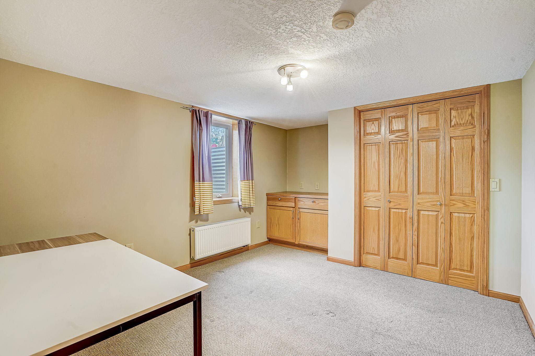 312 Orme Street W