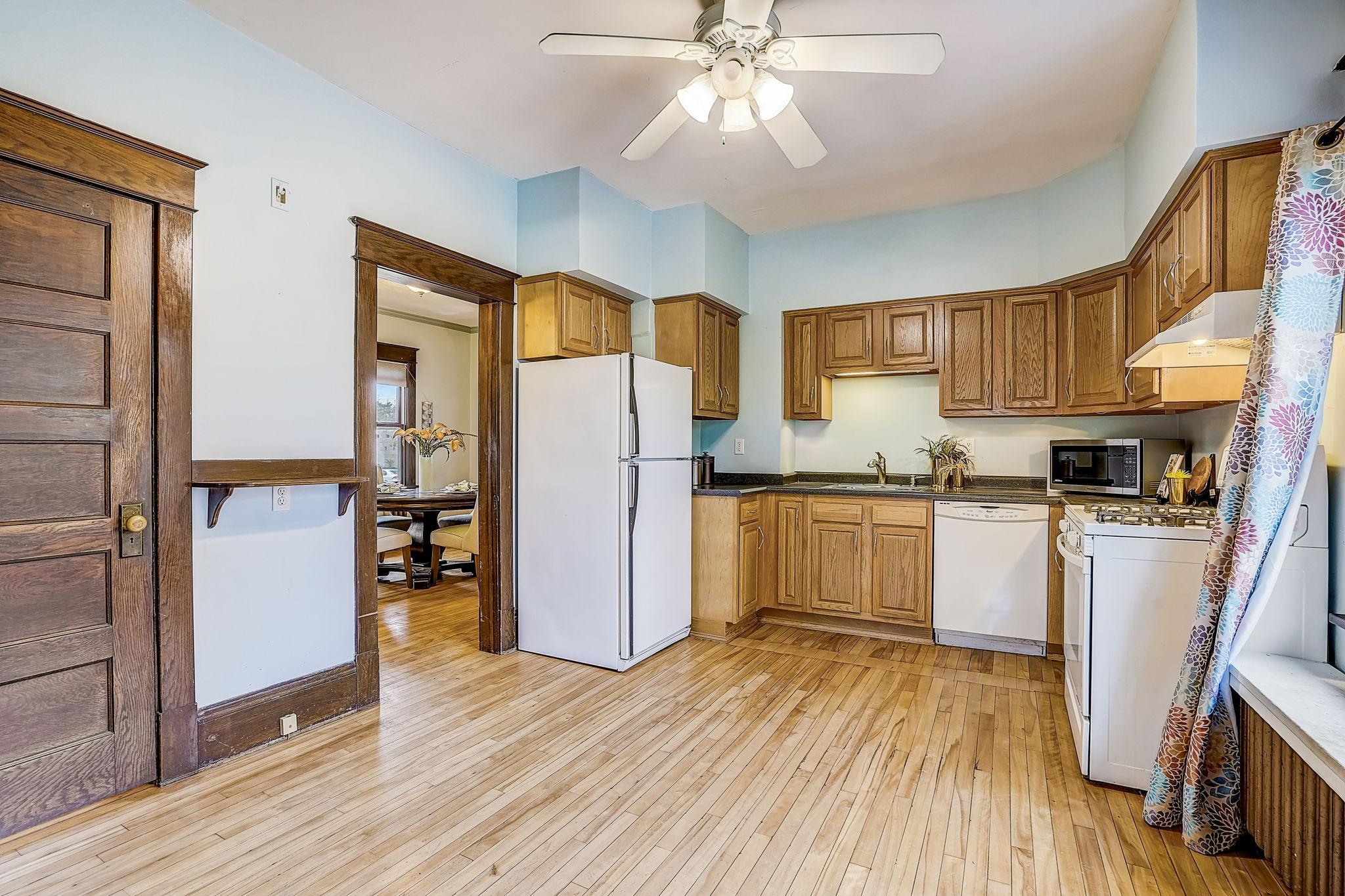 312 Orme Street W
