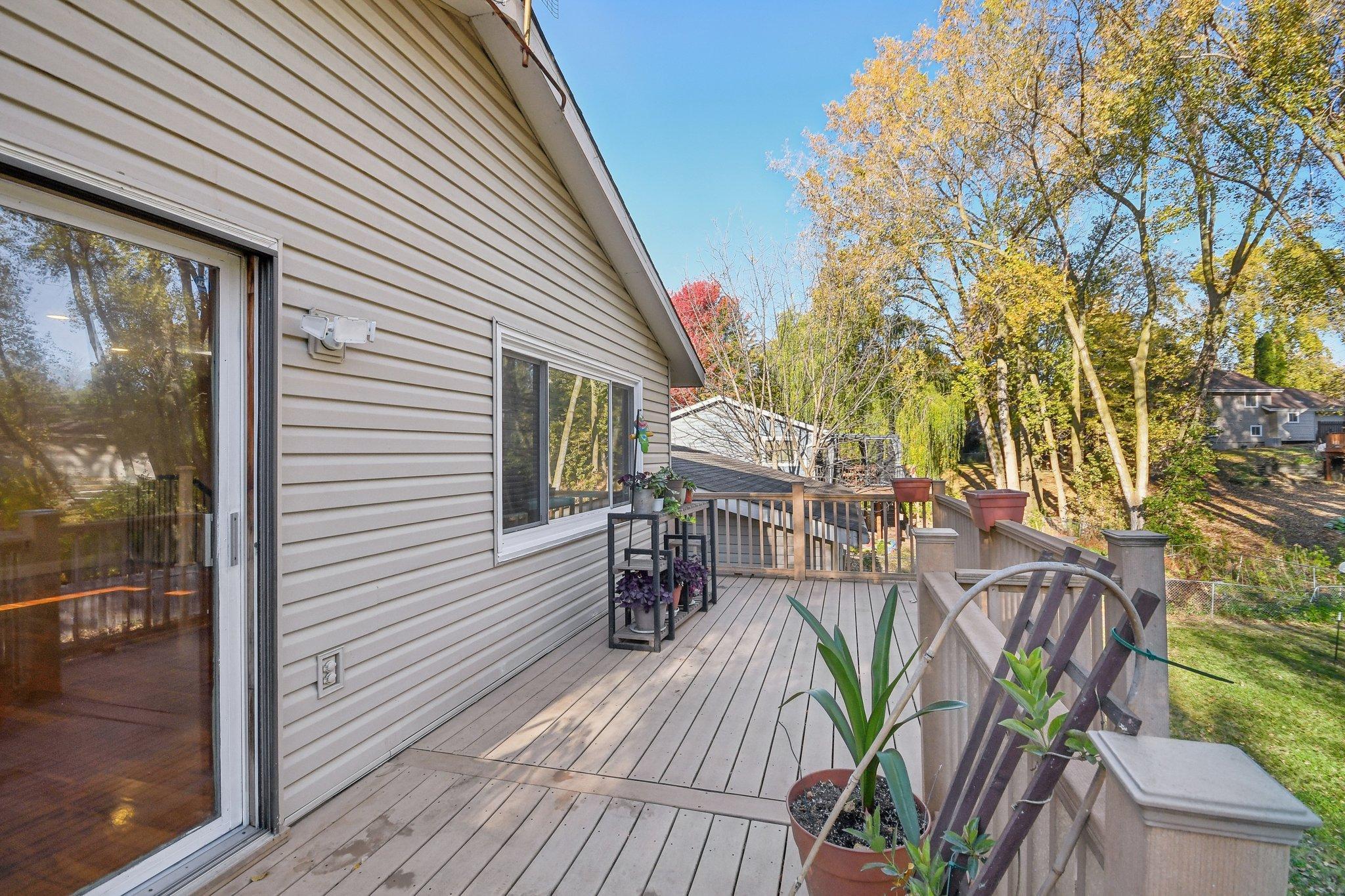 2516 E 125th Street