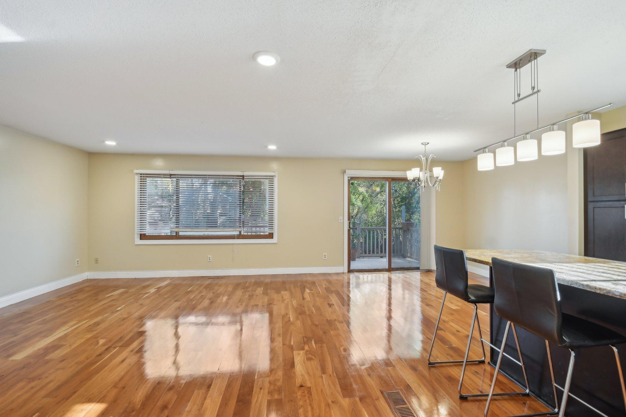 2516 E 125th Street