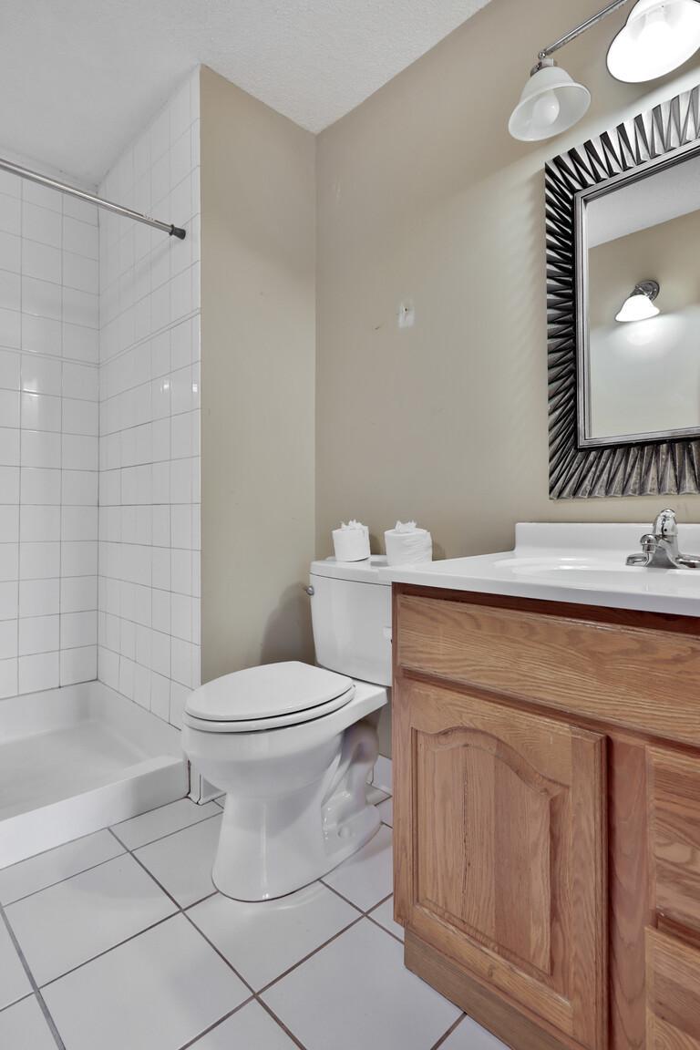 26477 8th Street W