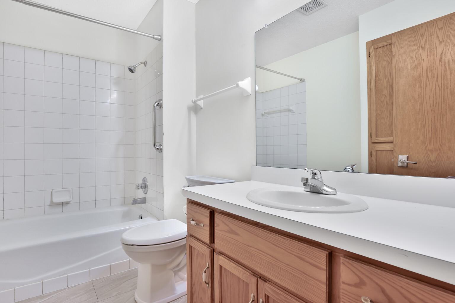 26477 8th Street W