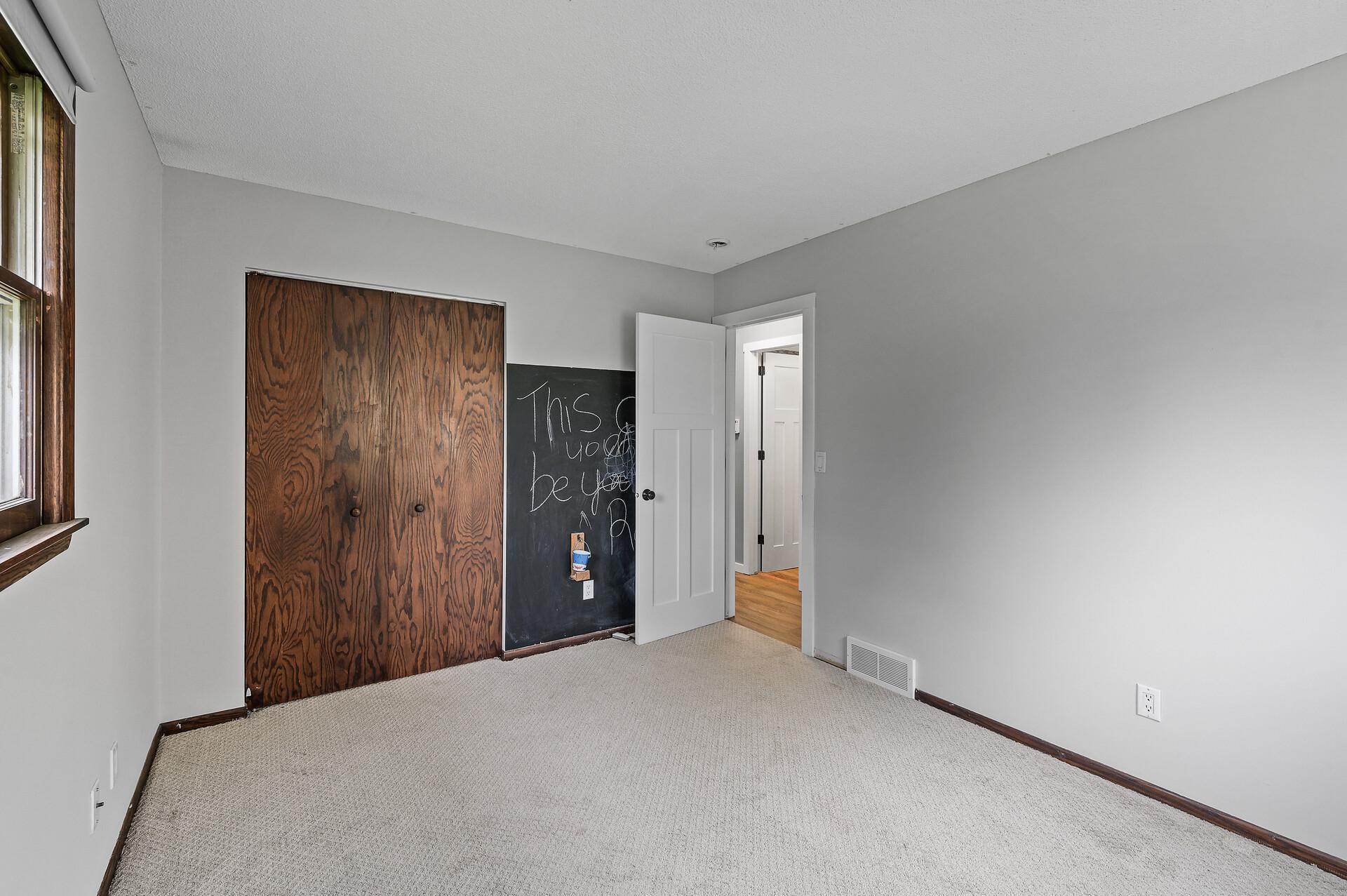 1319 21st Street W