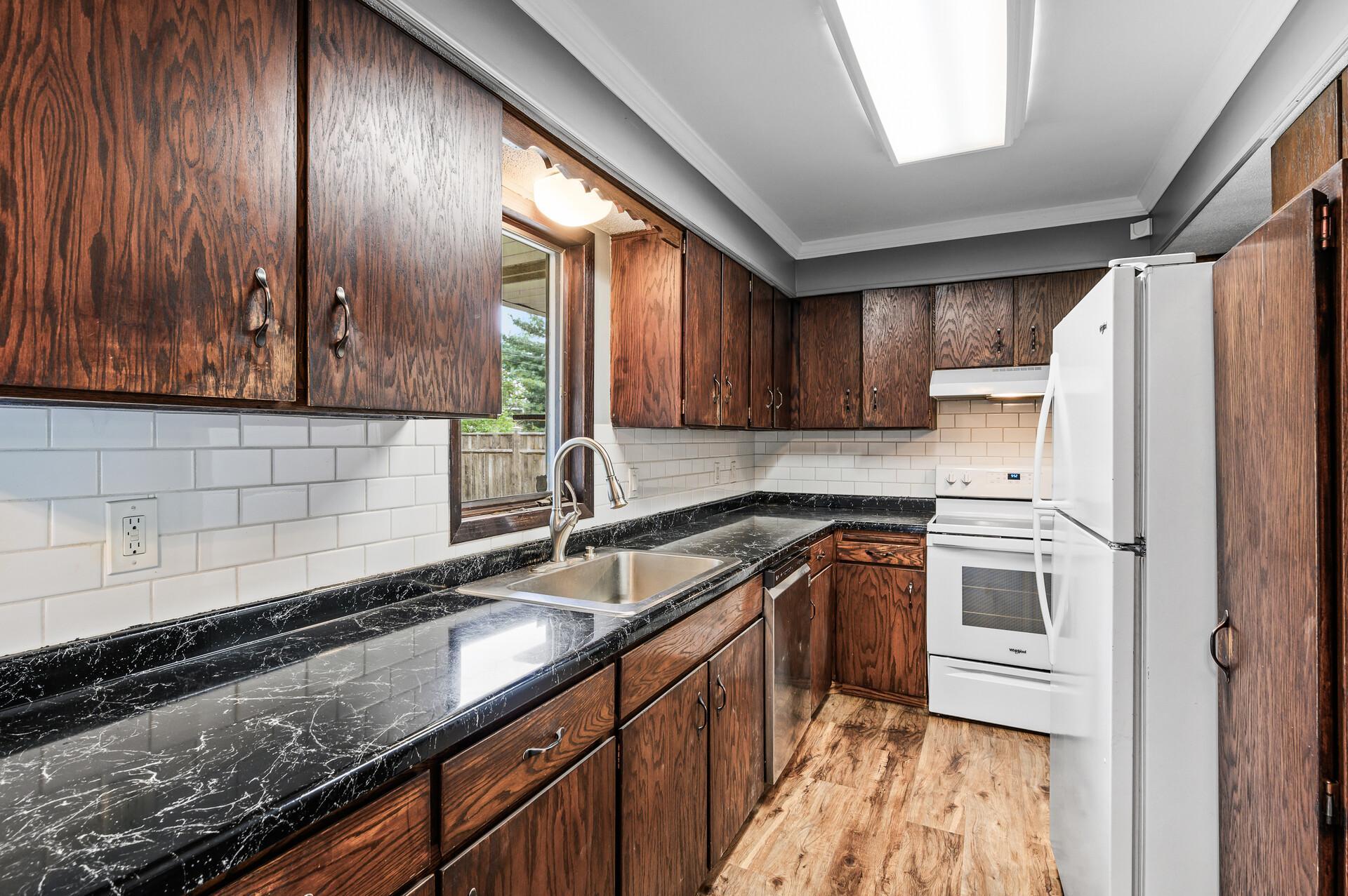 1319 21st Street W
