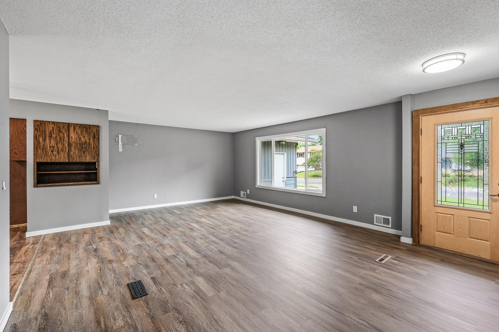 1319 21st Street W