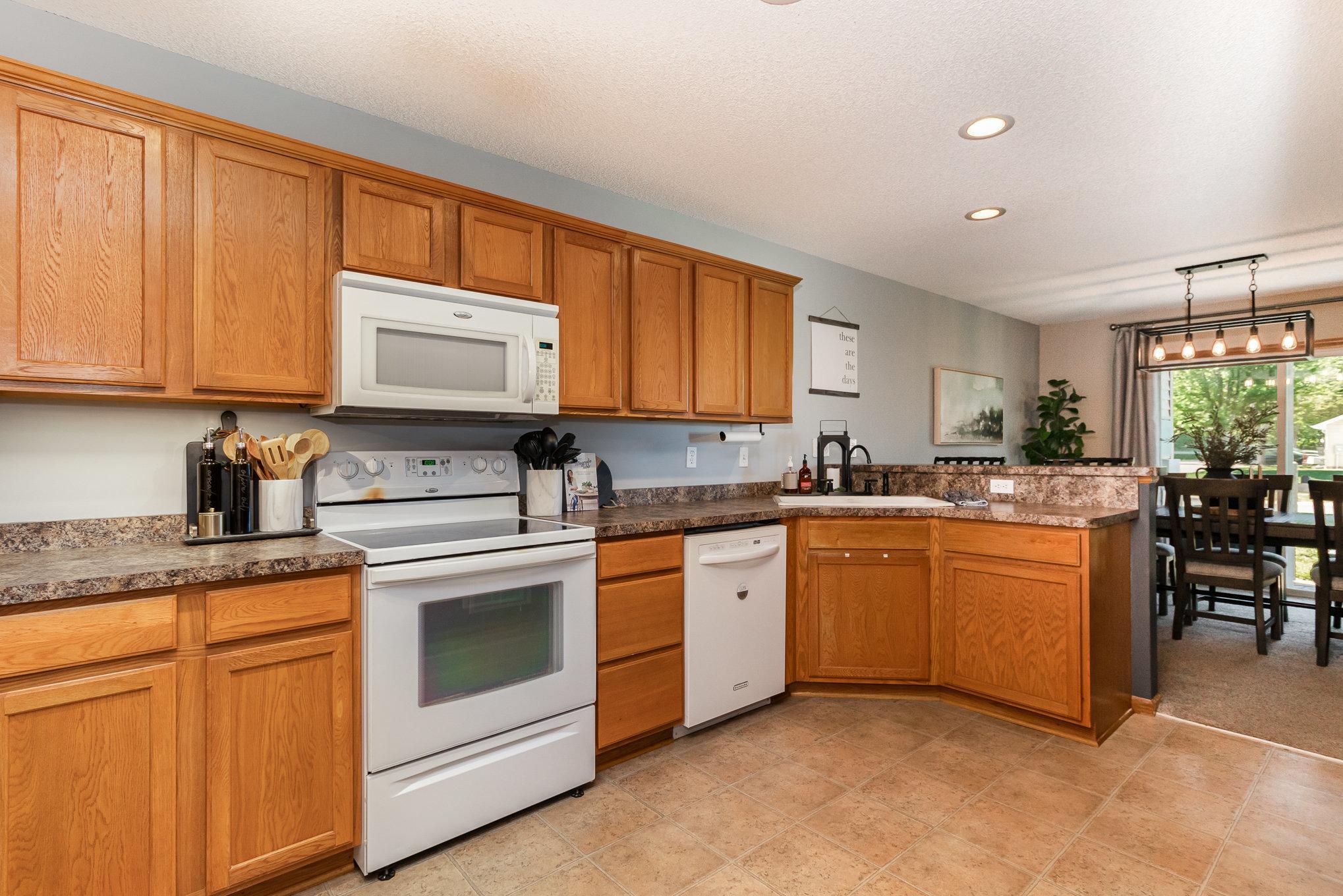 3831 232nd Avenue NW Unit: 105