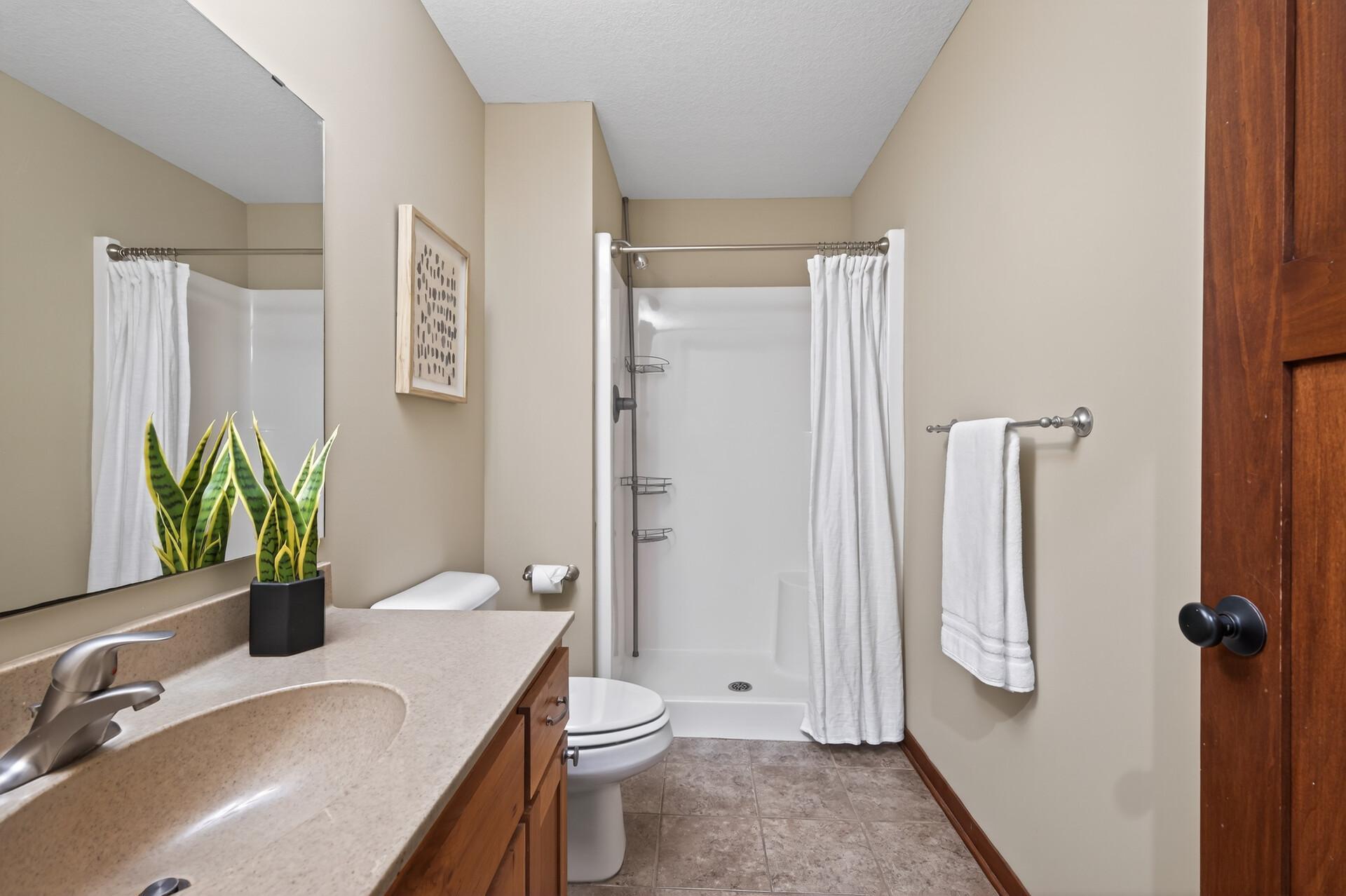 35 E Pullman Avenue