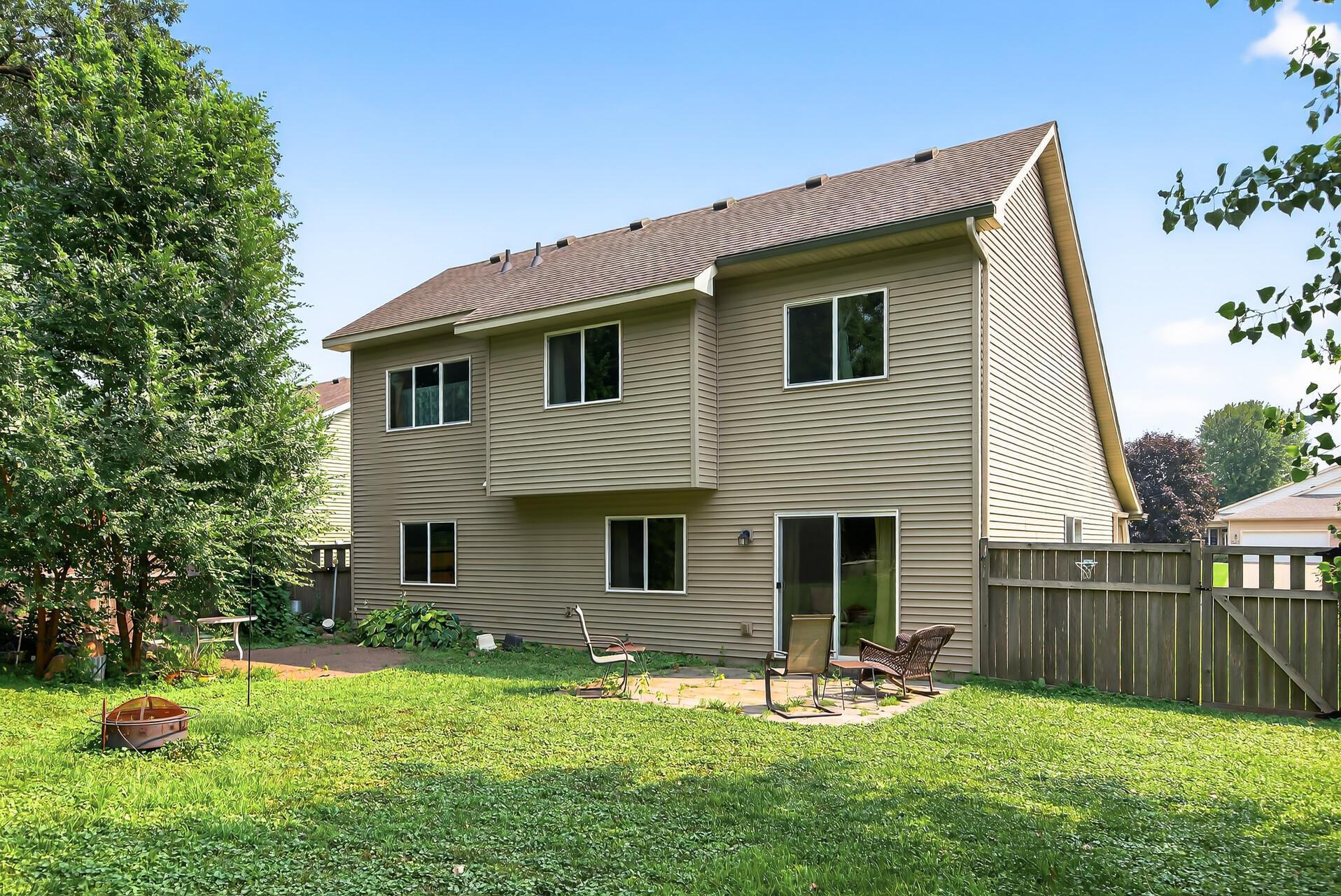 35 E Pullman Avenue