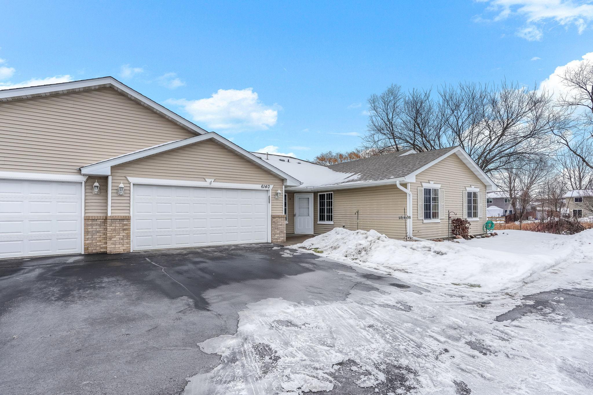 6140 150th Street N