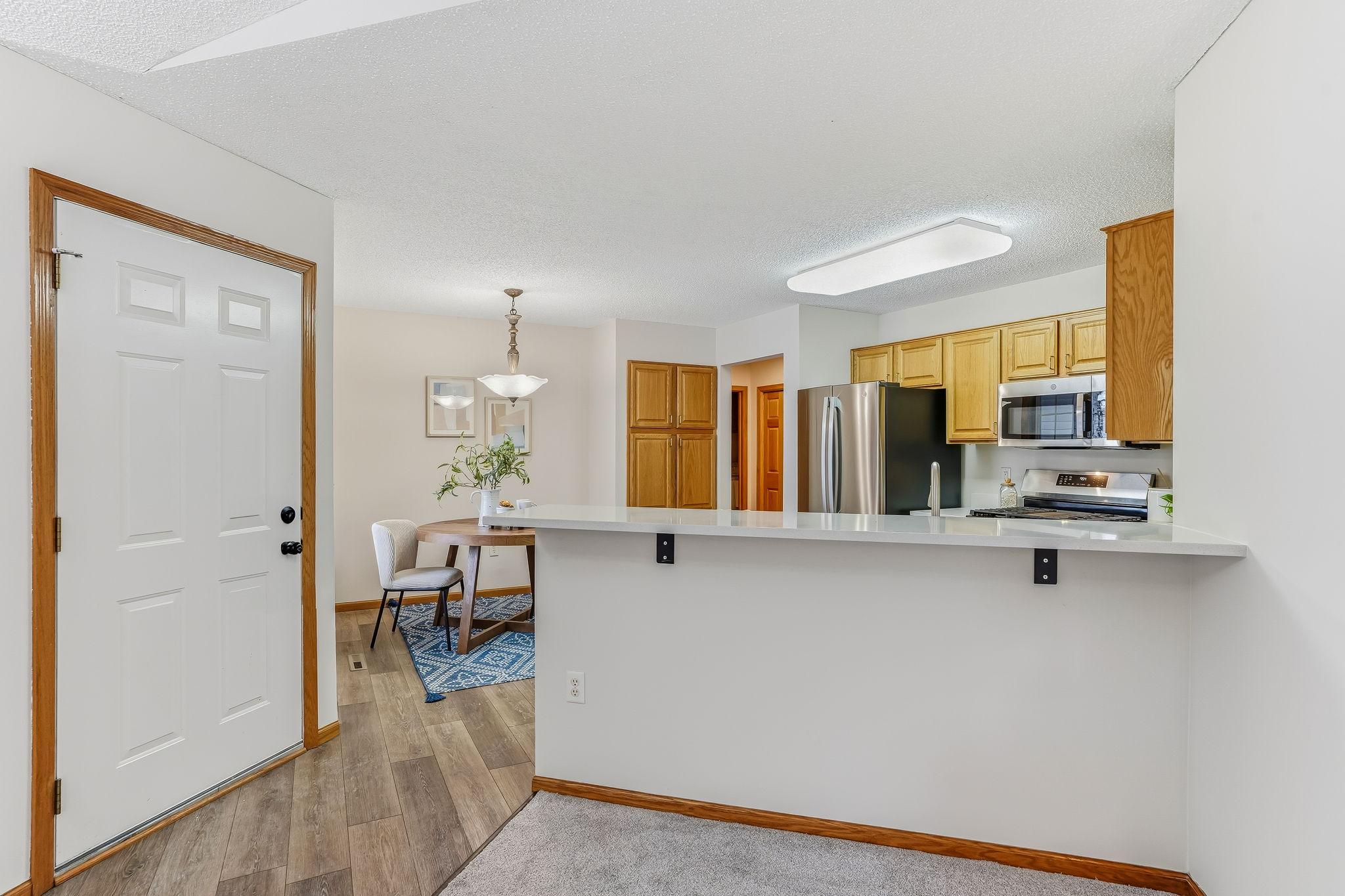 6140 150th Street N