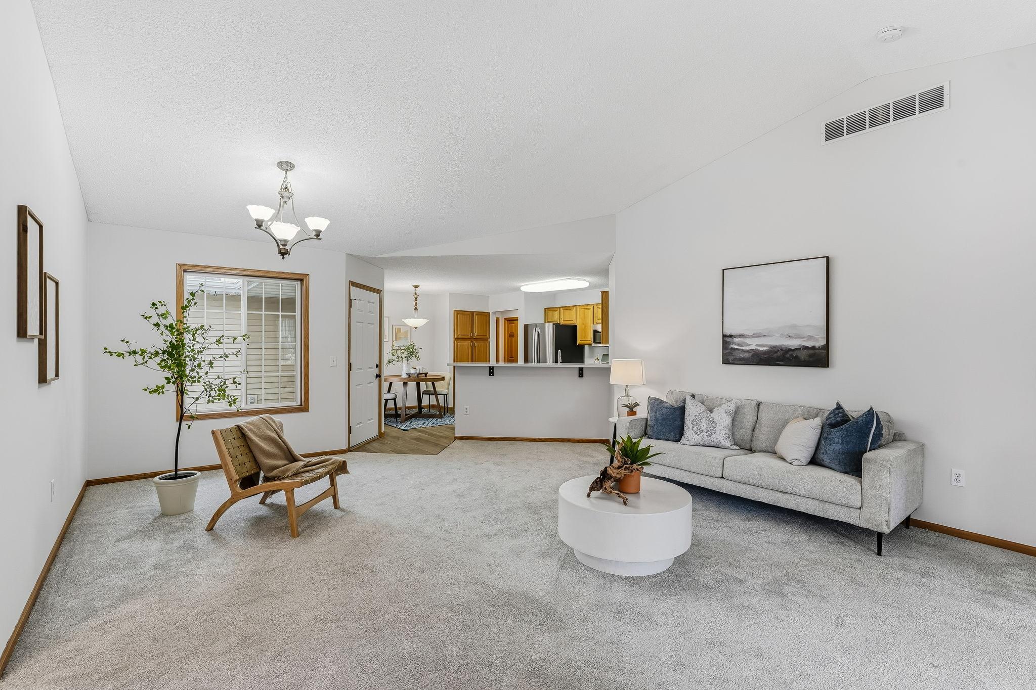 6140 150th Street N