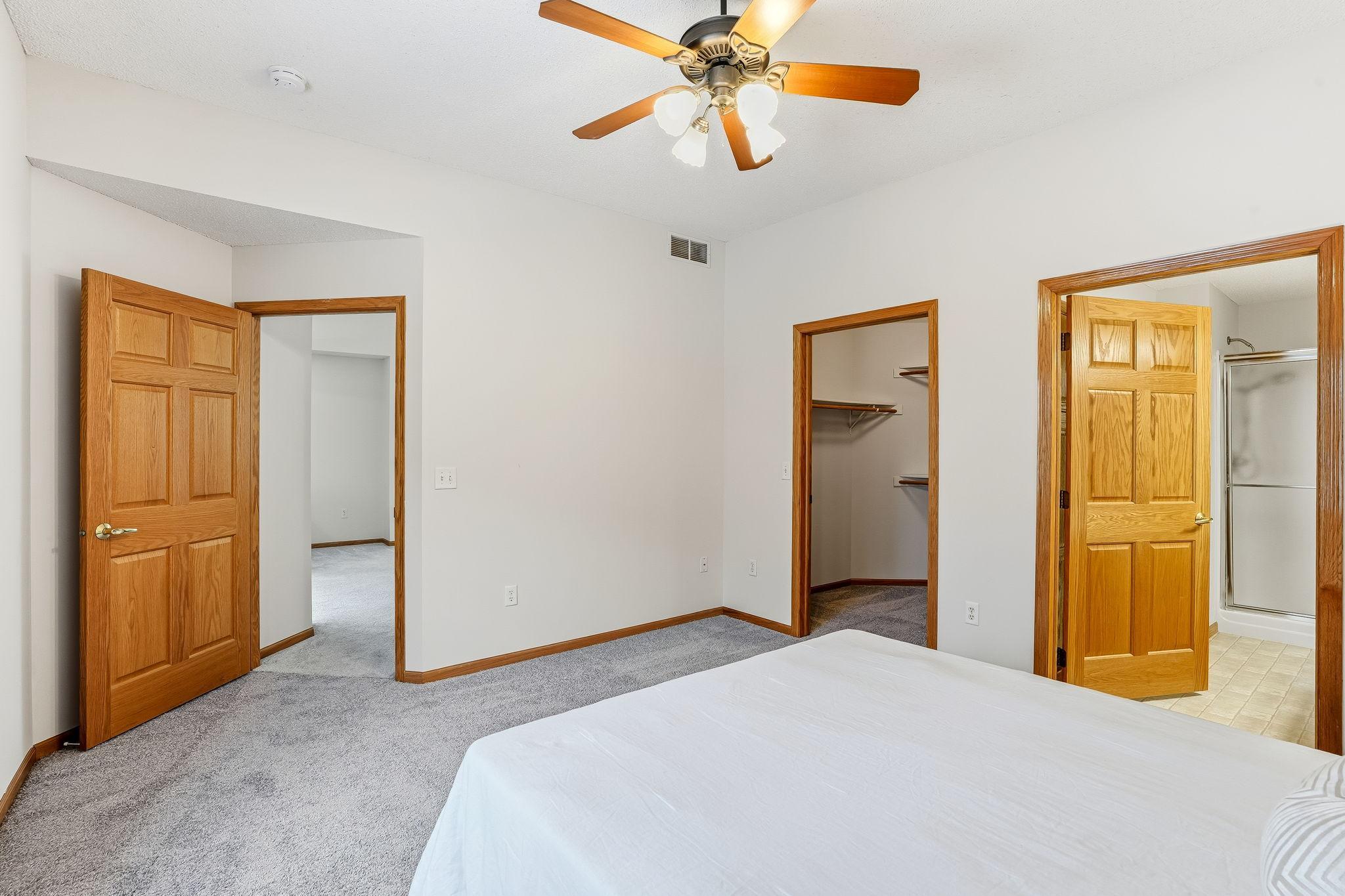 6140 150th Street N