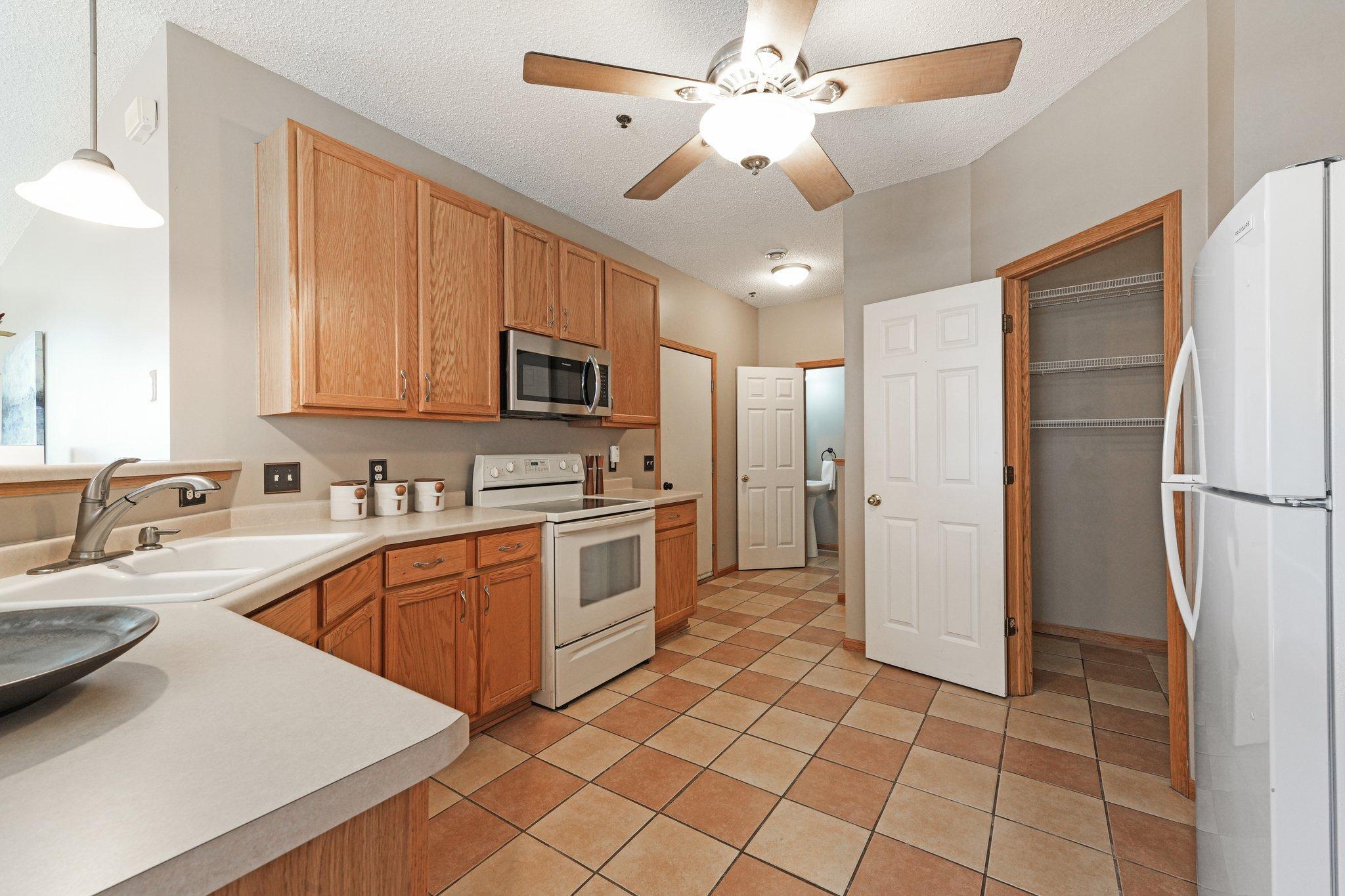 357 Frederick Circle Unit: 808