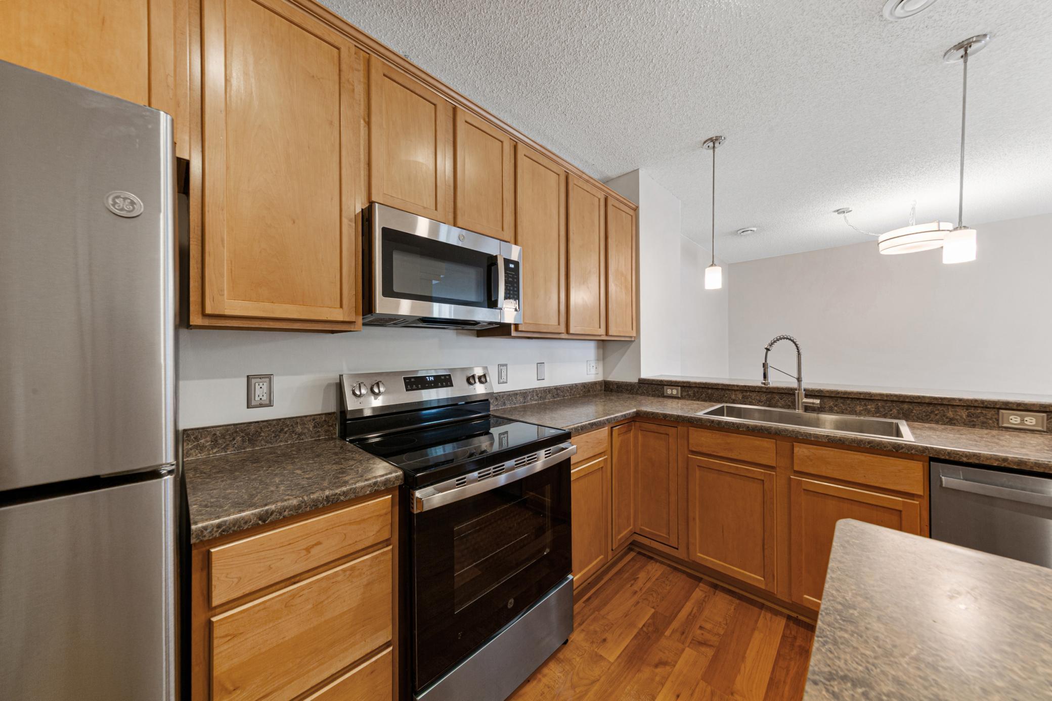 1862 13th Street W