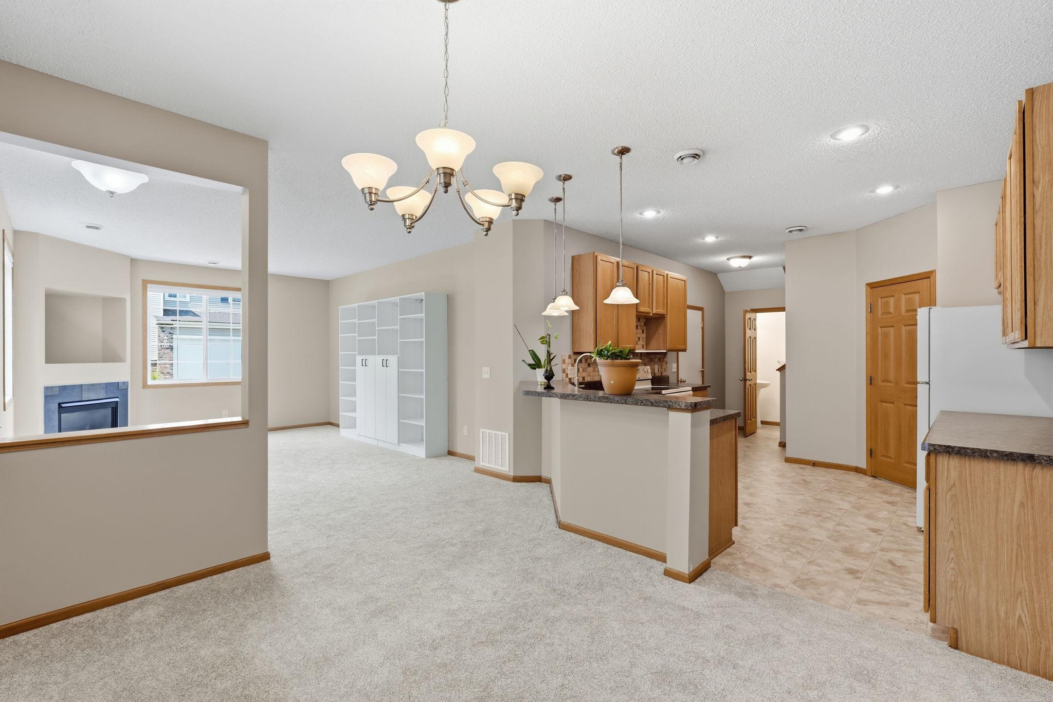 1878 13th Street W Unit: 906