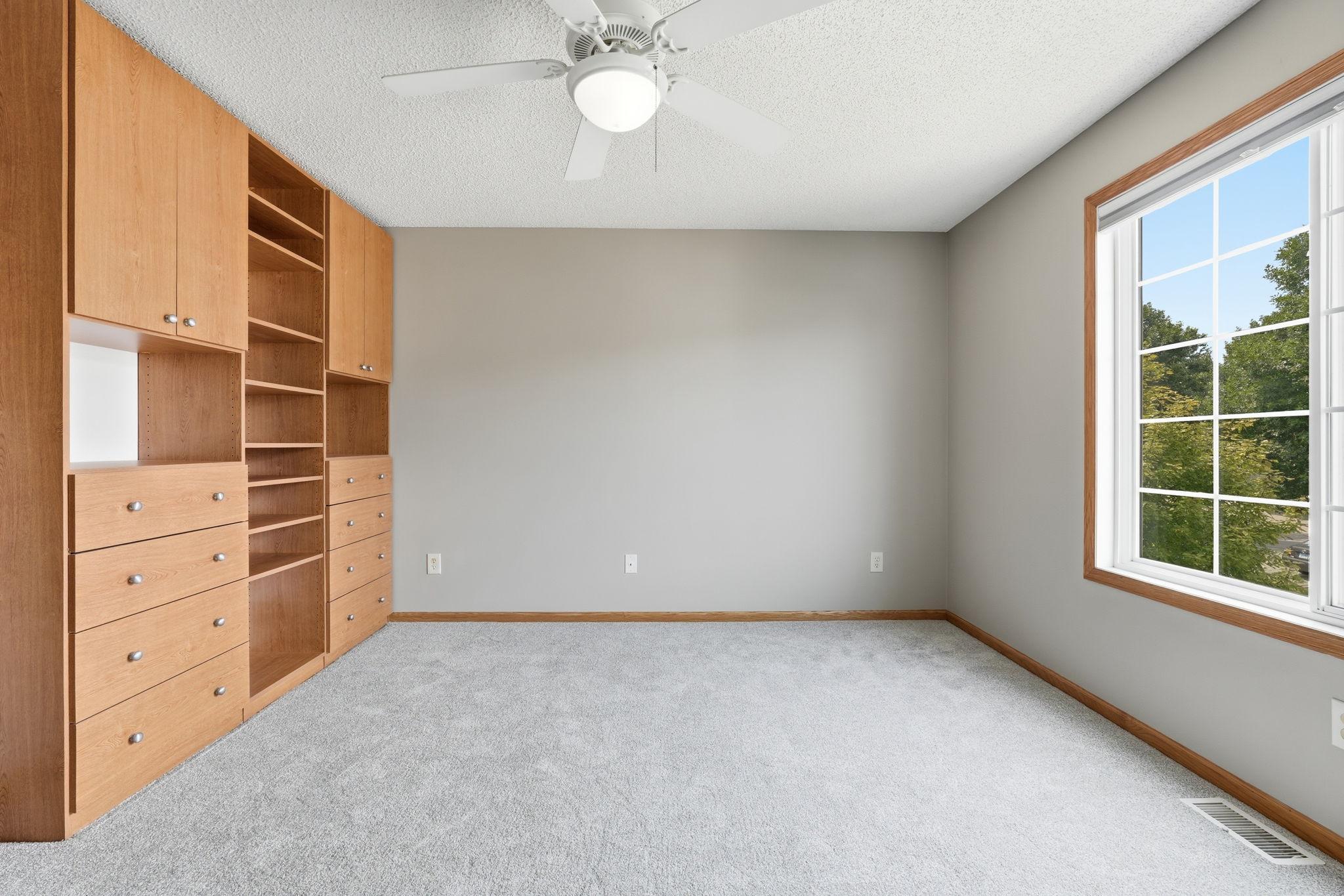 1878 13th Street W Unit: 906