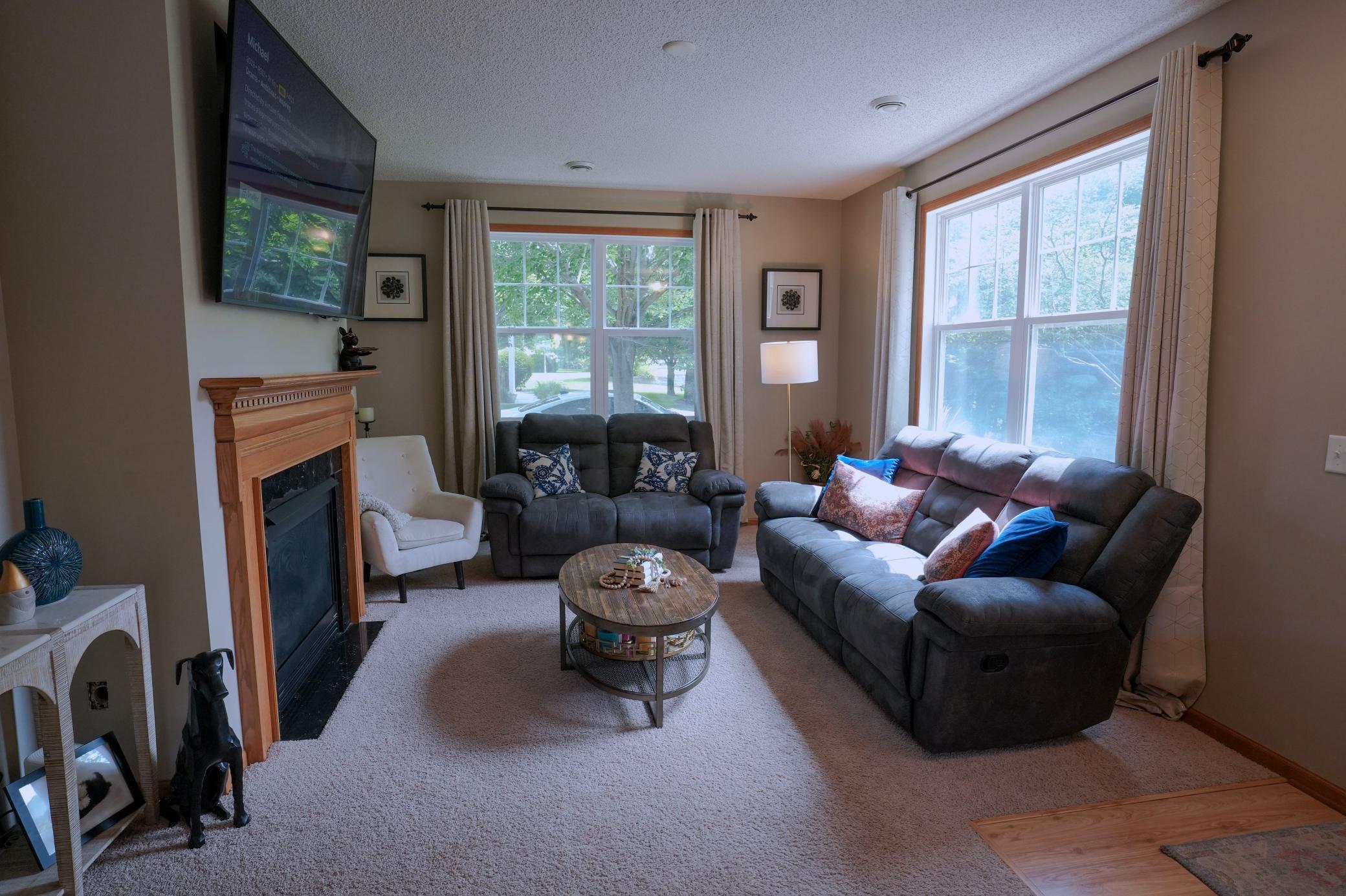 1919 Sierra Drive Unit: 1401